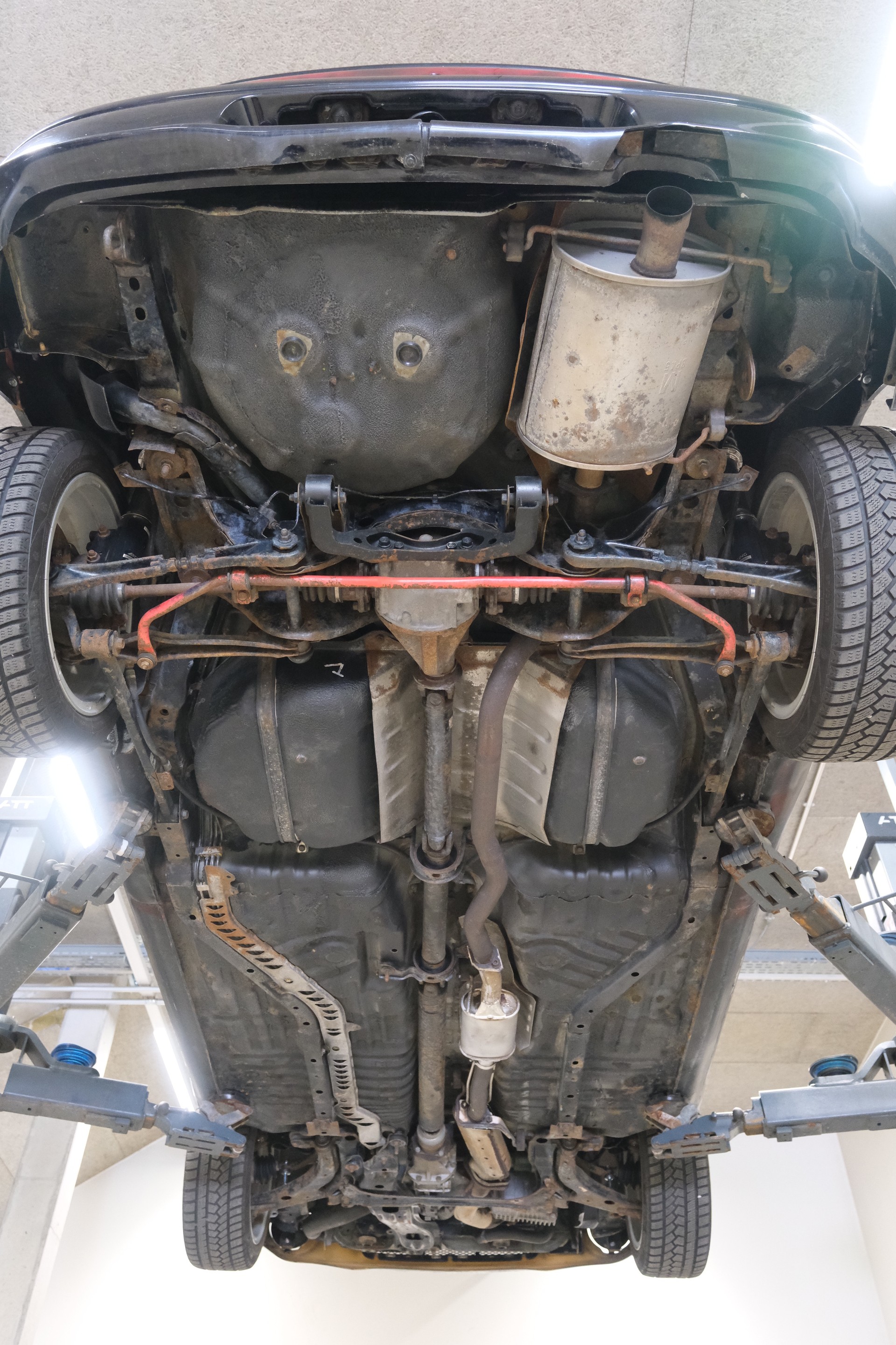 MAZDA 323 1.8i 16V GT-R 4WD-image-13