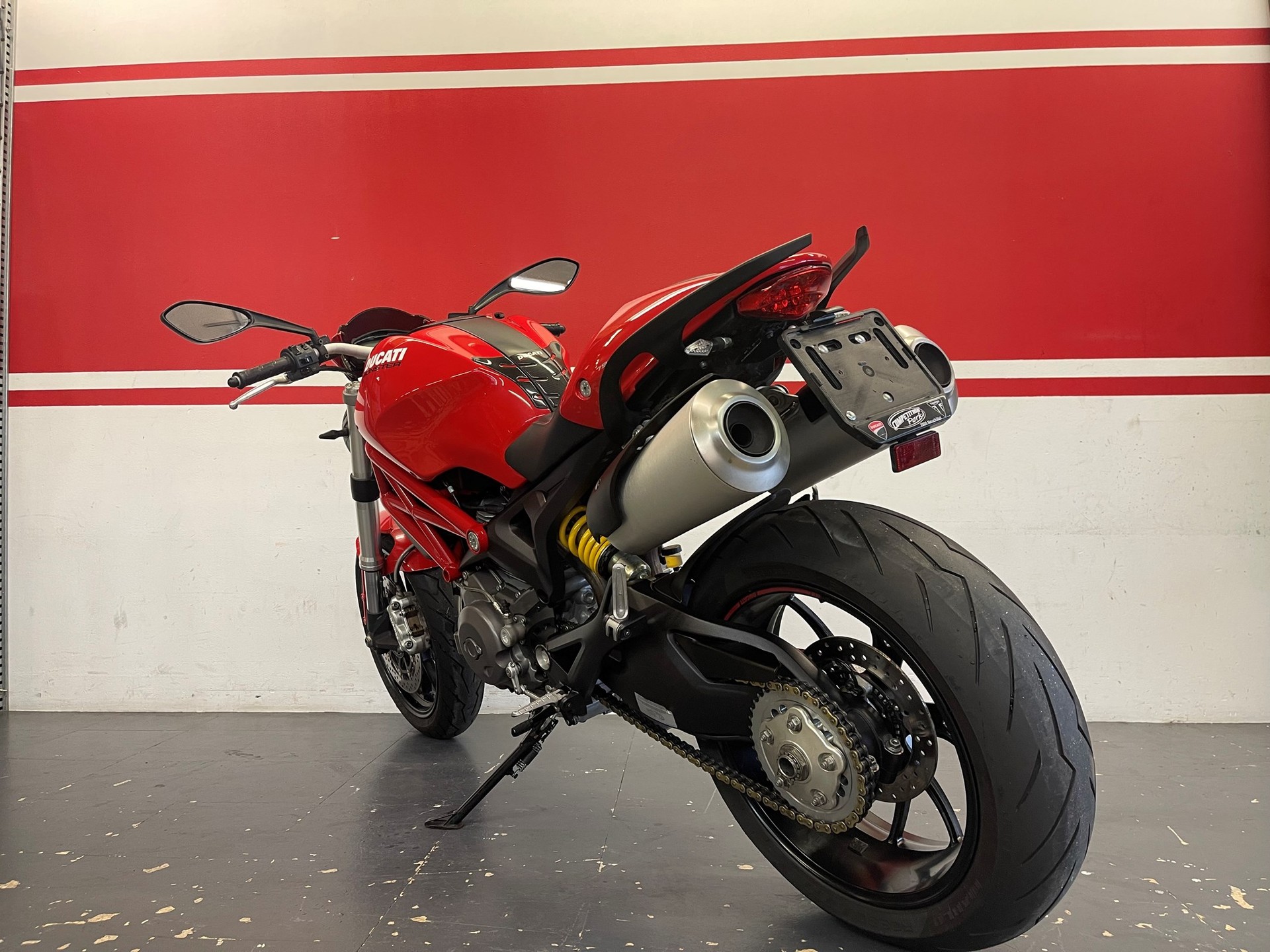 DUCATI Monster 796M ABS-showroom-element-3