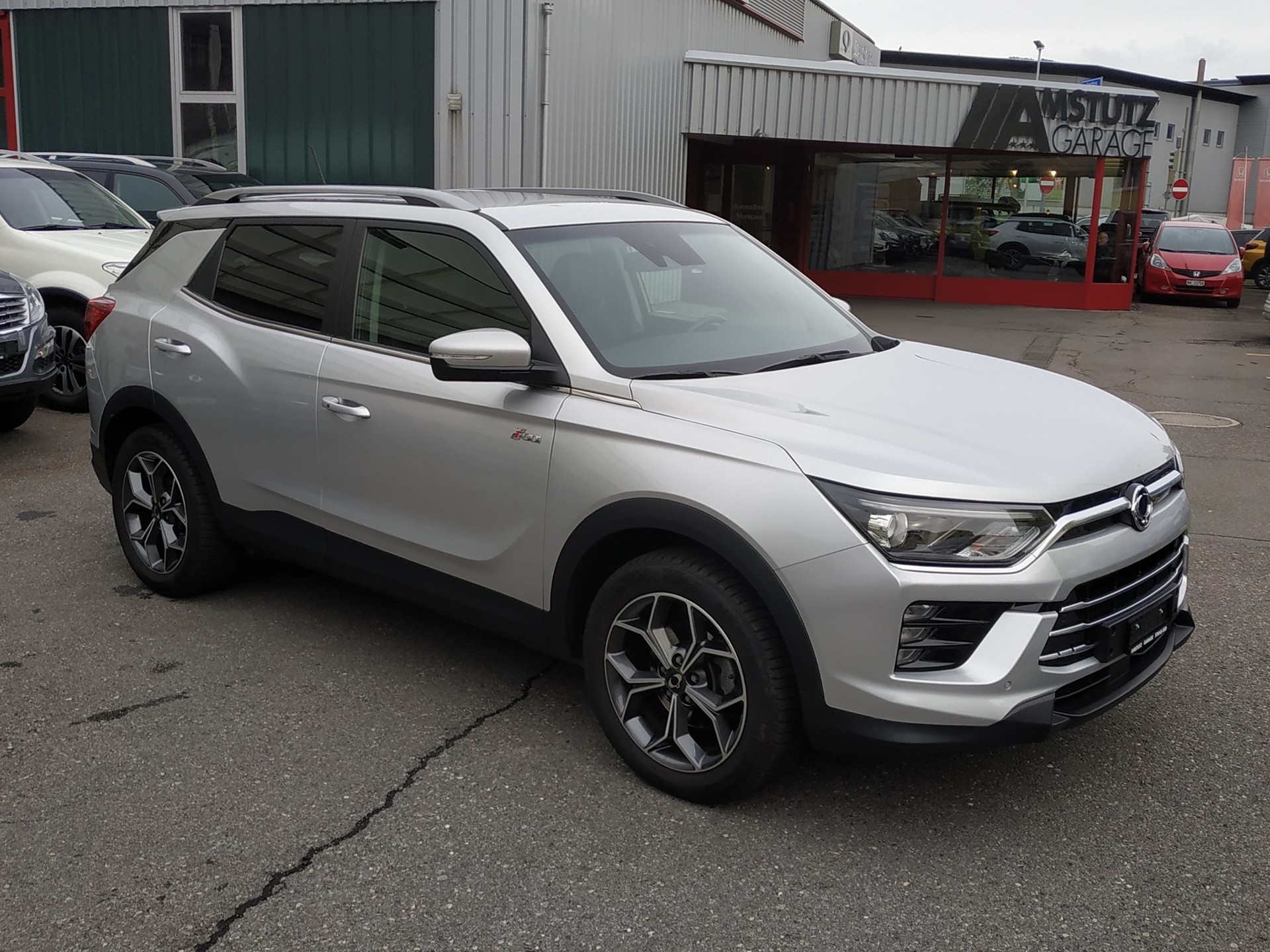 KGM-SsangYong Korando 1.5T GDI Onyx Plus 4WD Automat-showroom-element-1