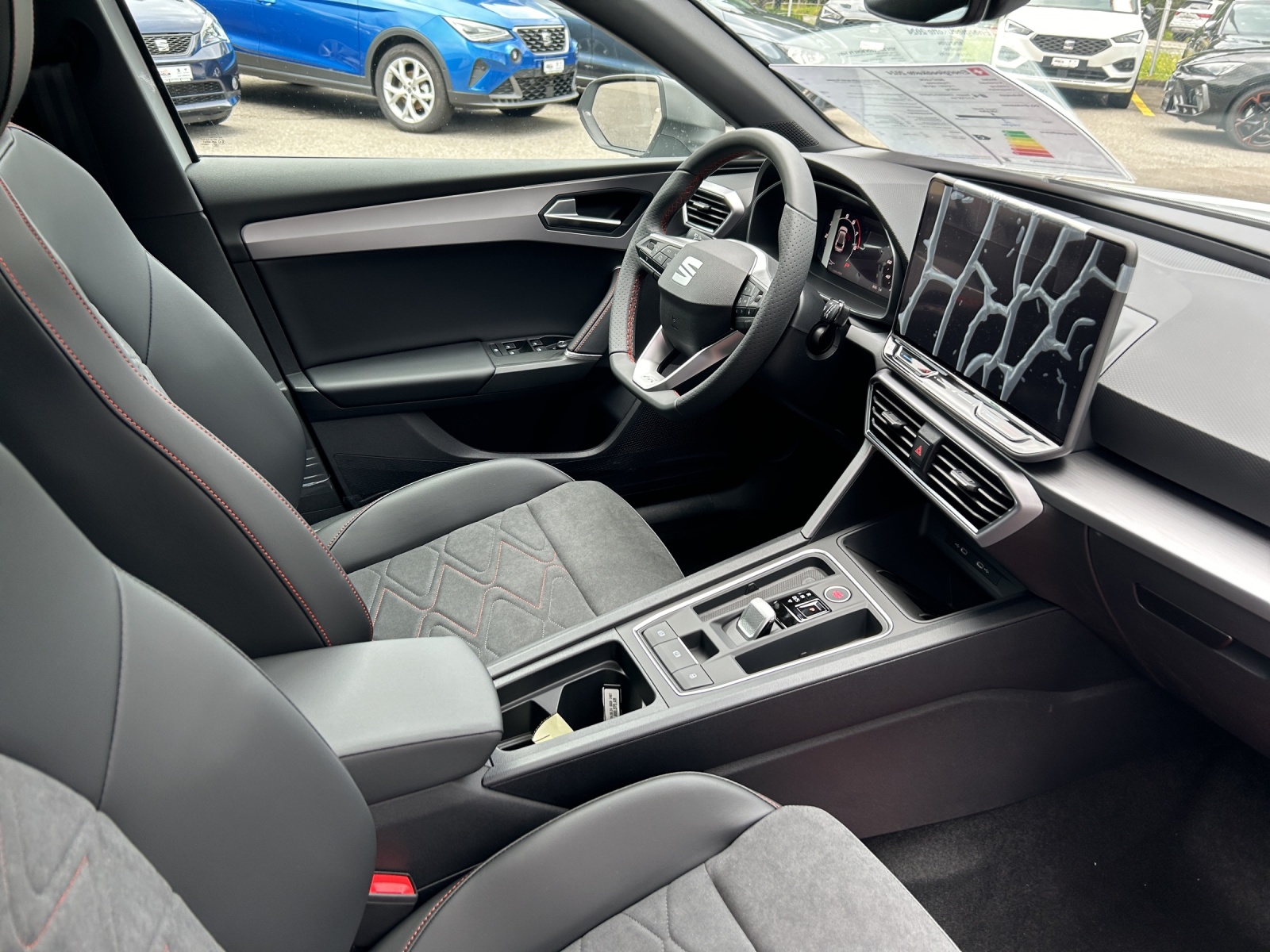 SEAT New Leon MOVE FR-image-7