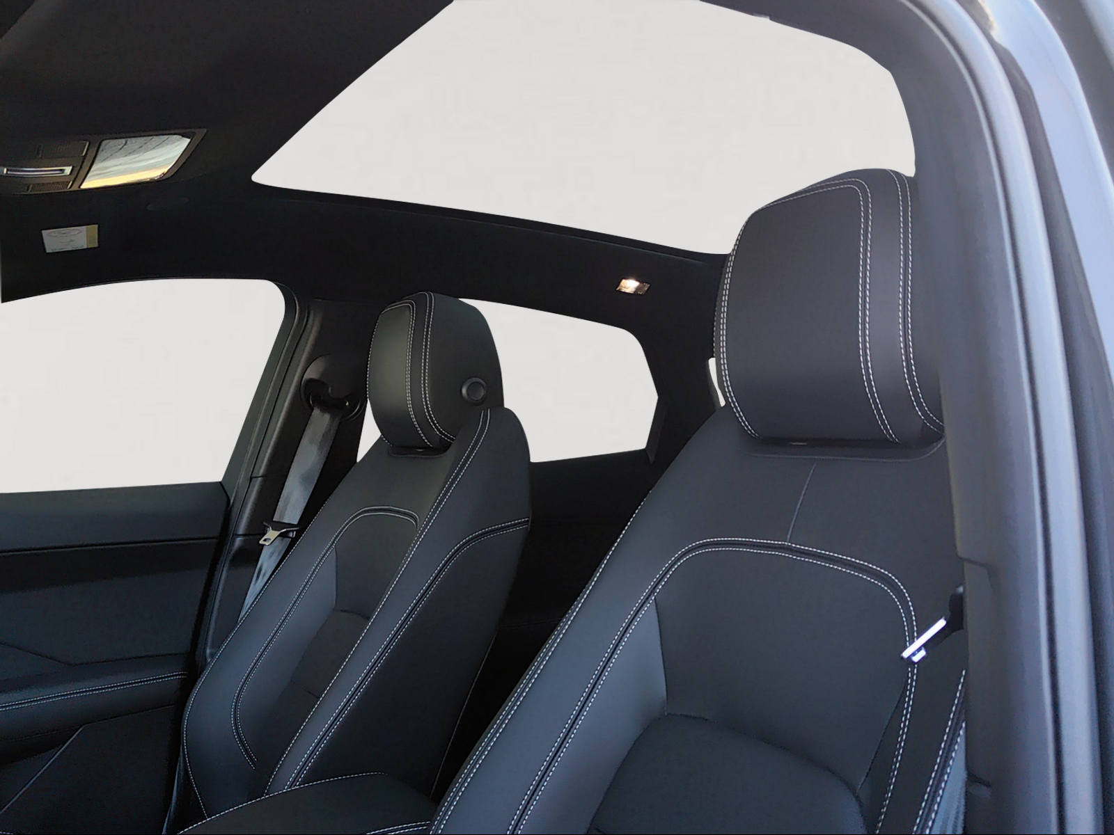 JAGUAR E-Pace 2.0 P250 R-Dynamic AWD SE-image-9