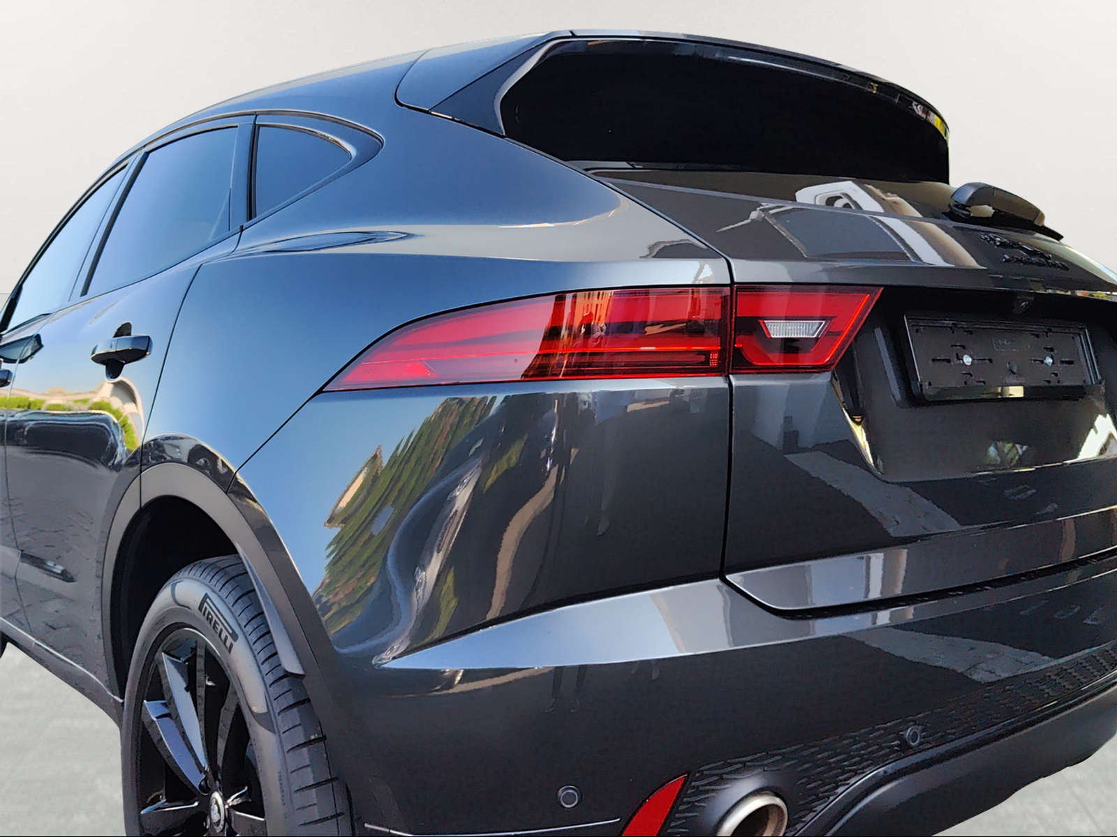 JAGUAR E-Pace 2.0 P250 R-Dynamic AWD SE-image-20