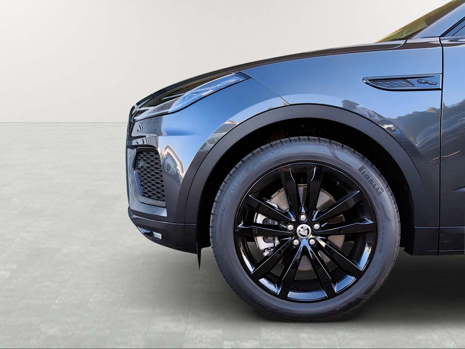 JAGUAR E-Pace 2.0 P250 R-Dynamic AWD SE-image-2