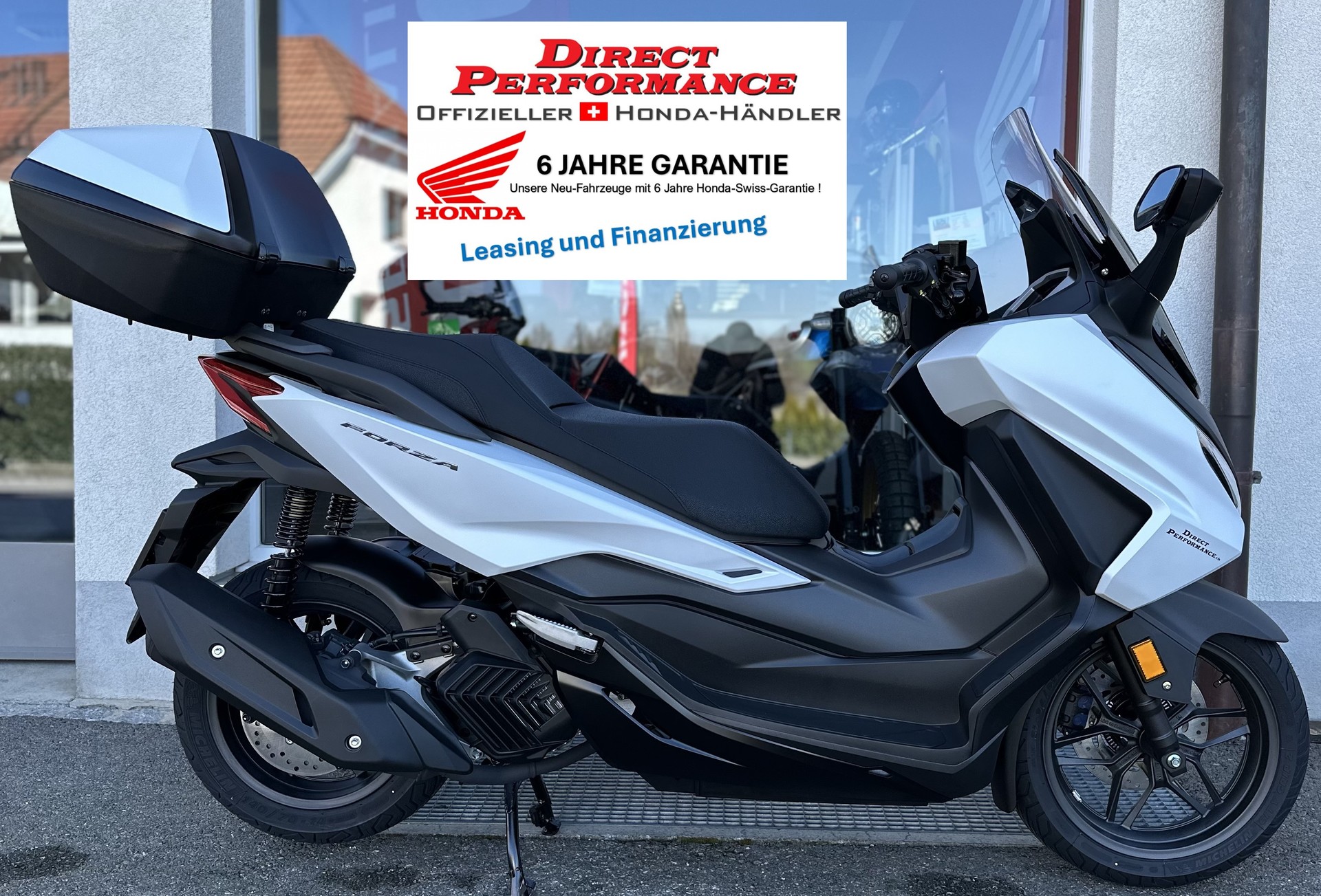 HONDA NSS 125 Forza Smart TopBox