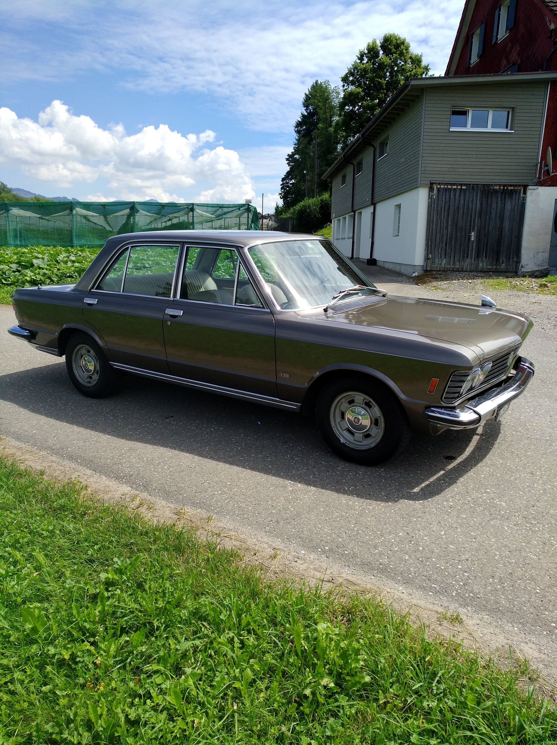 FIAT 130 2.8 V6 Limousine. Wird frisch geprüft-image-0