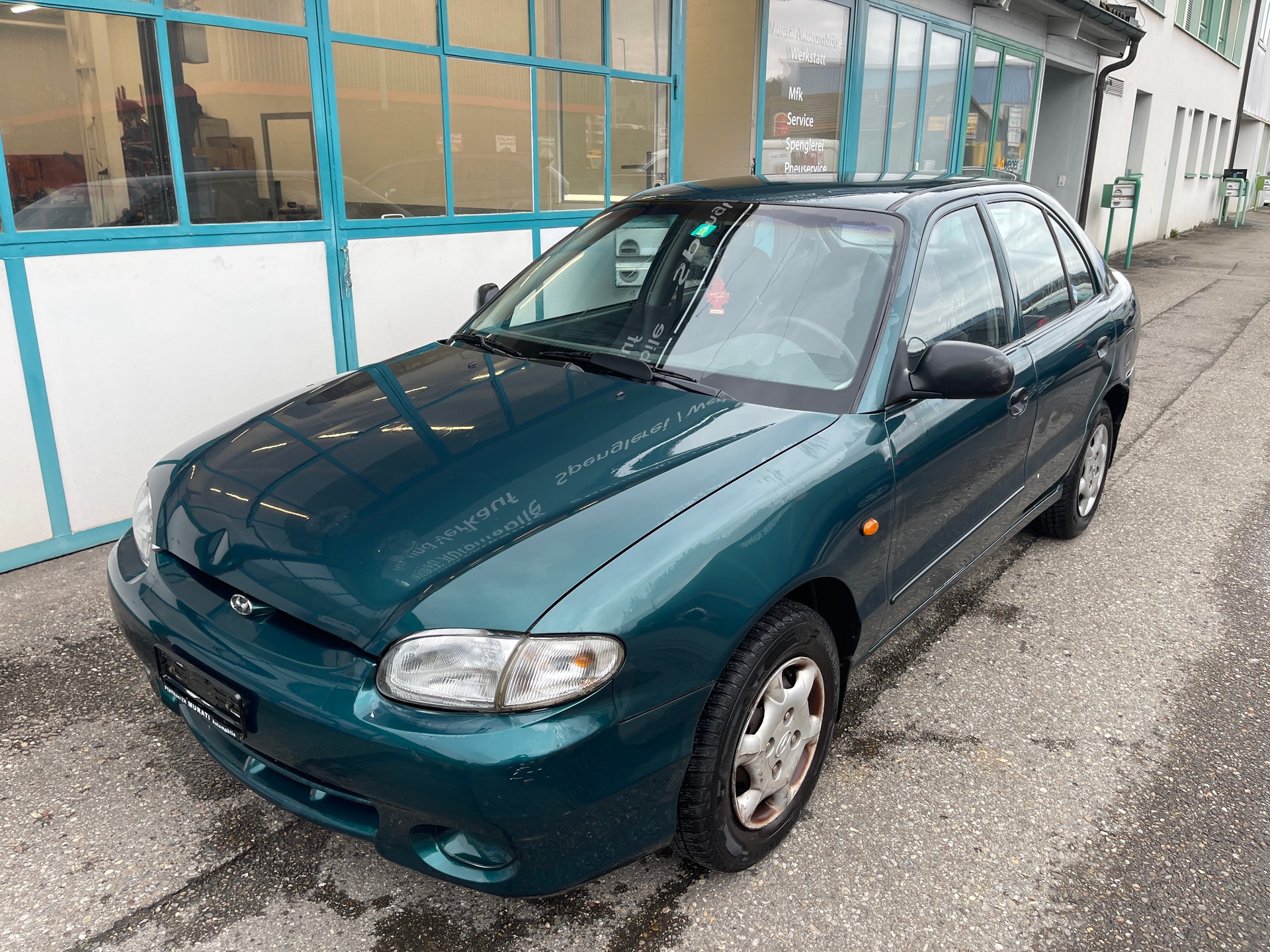 HYUNDAI Accent 1.3 GLSi Coolstar-image-1