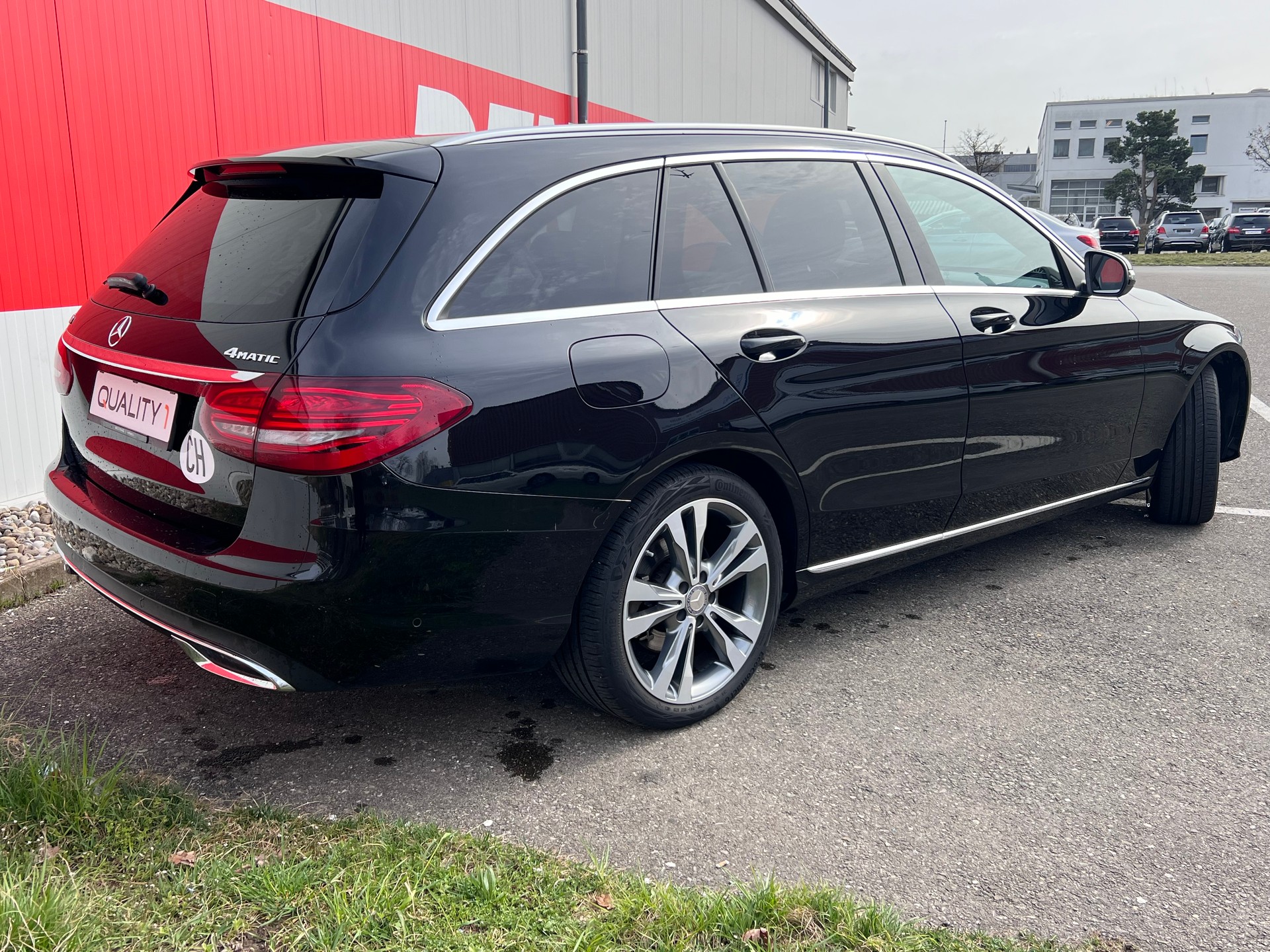 MERCEDES-BENZ C 200 Swiss Star Avantgarde 4M 9G-Tronic-image-3