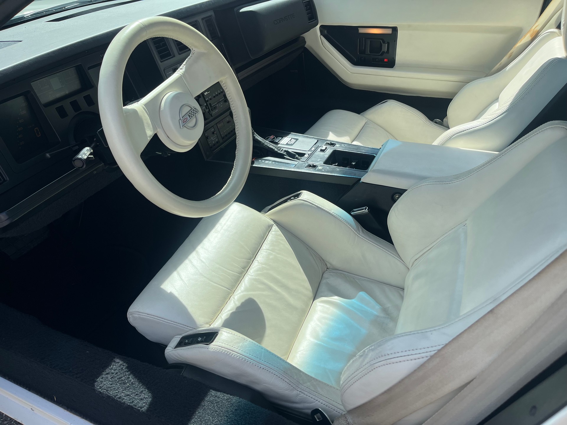CHEVROLET C4 Targa, 35th Anniversary-image-9