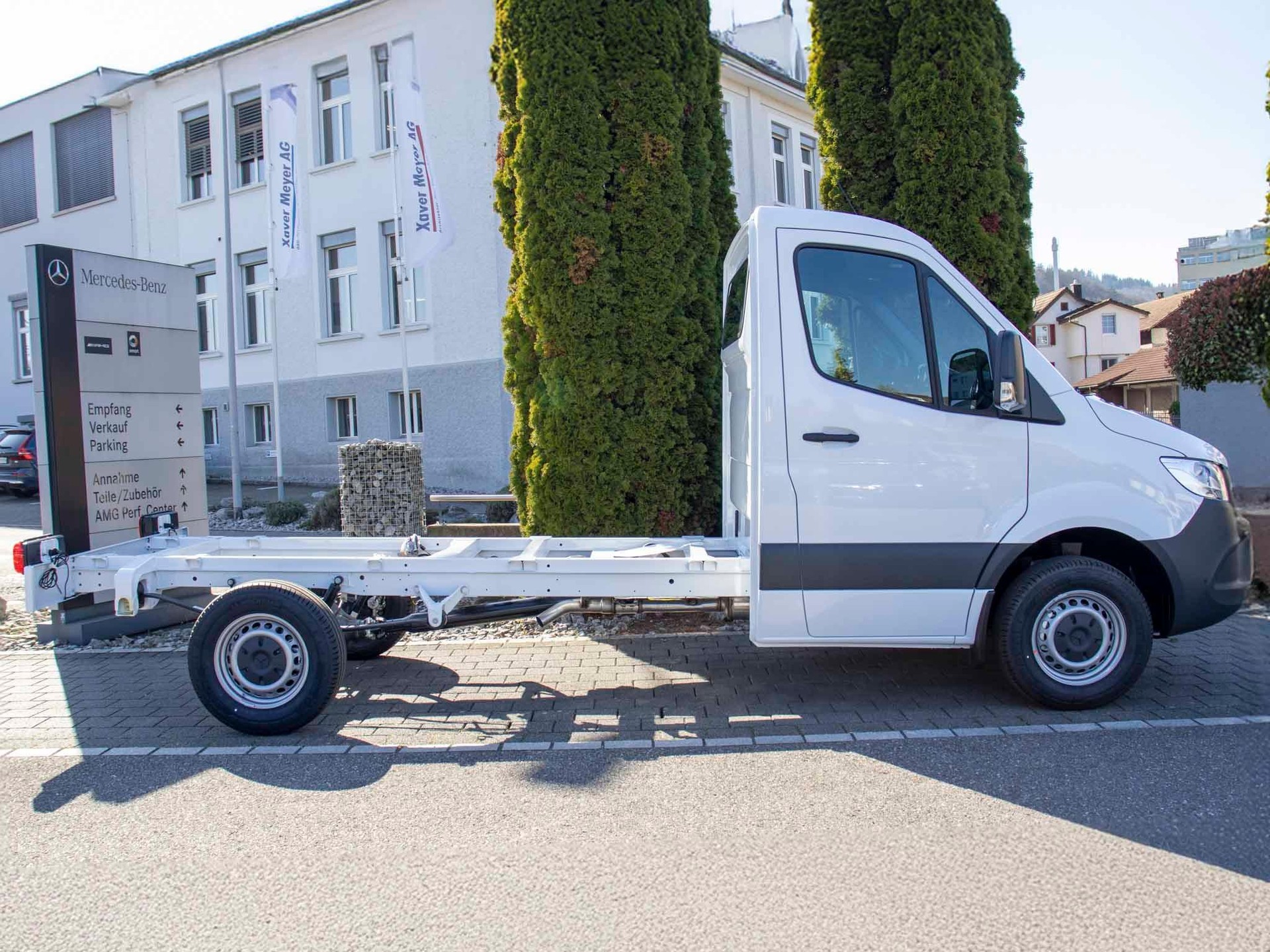 MERCEDES-BENZ Sprinter 317 CDI PRO CH Standard-image-3