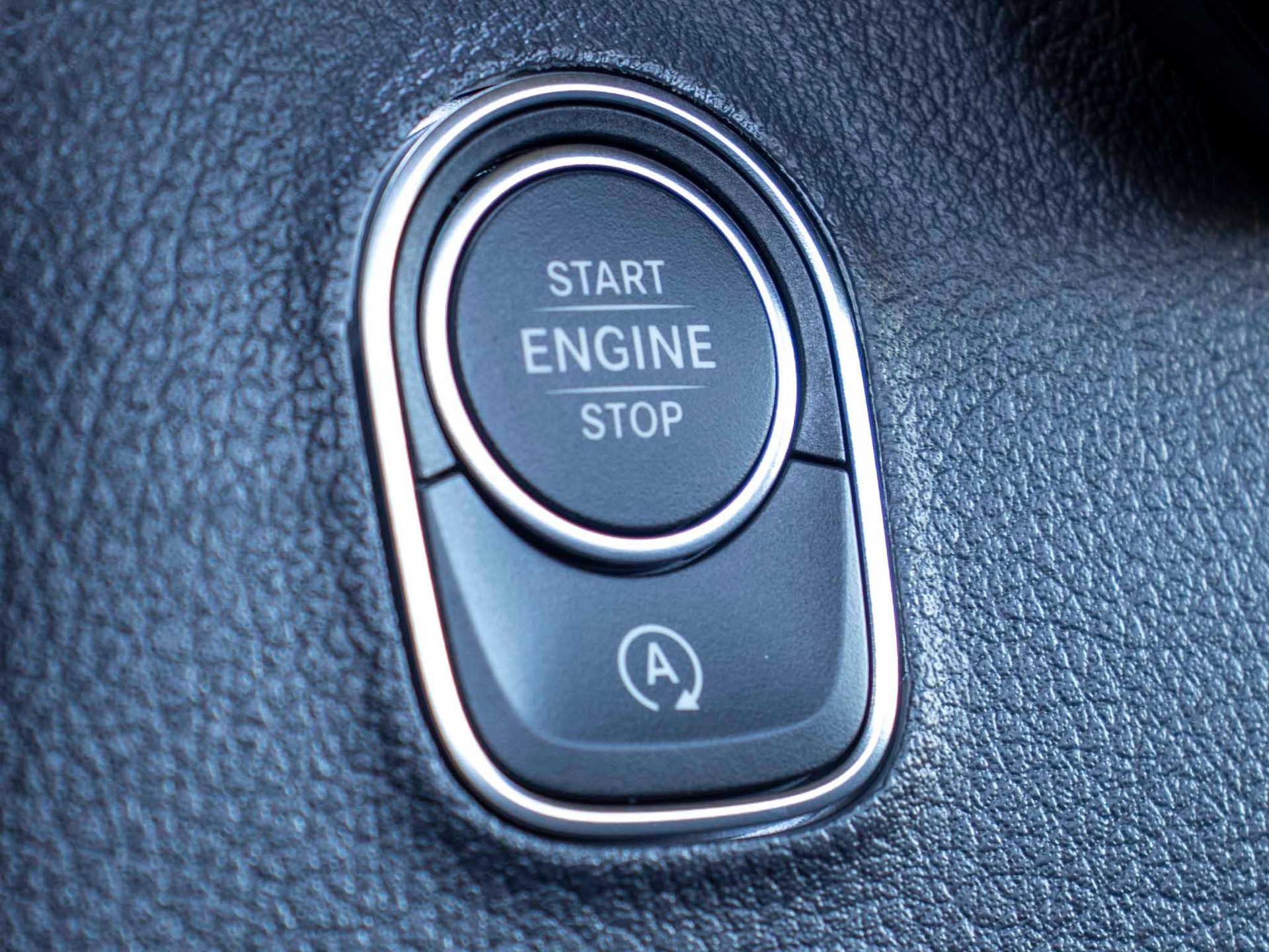 MERCEDES-BENZ Sprinter 317 CDI PRO CH Standard-image-10