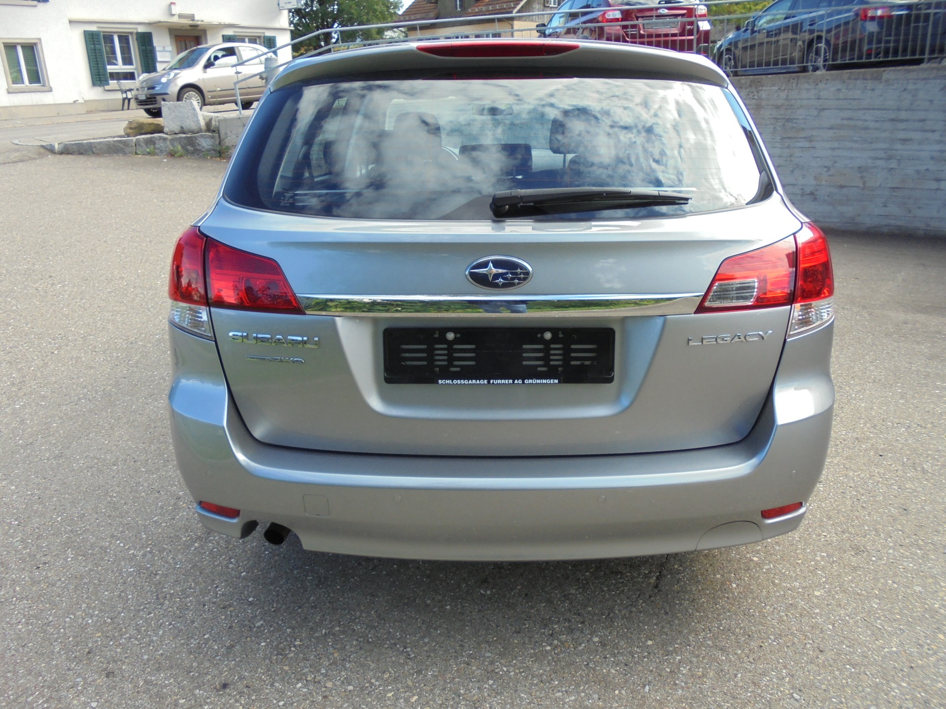 SUBARU Legacy 2.0i Swiss Special AWD Lineartronic-image-6