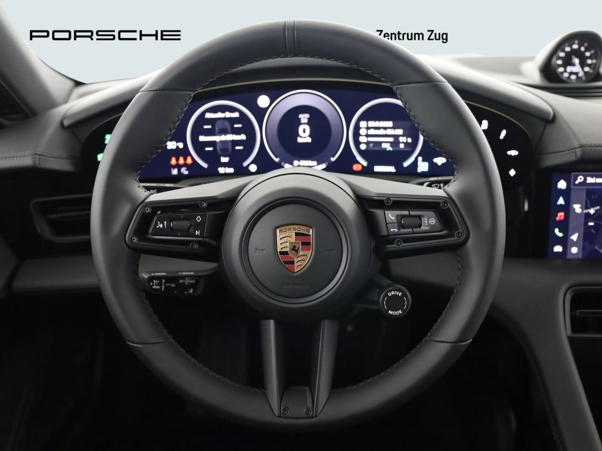 PORSCHE Taycan 4 Cross Turismo-image-14