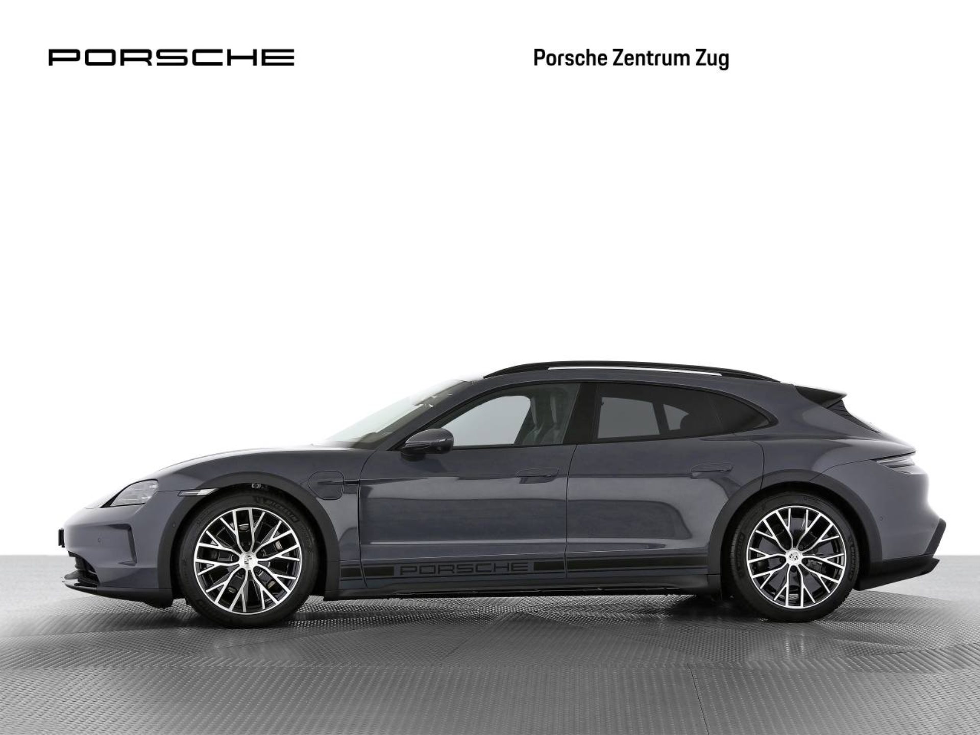 PORSCHE Taycan 4 Cross Turismo-image-6