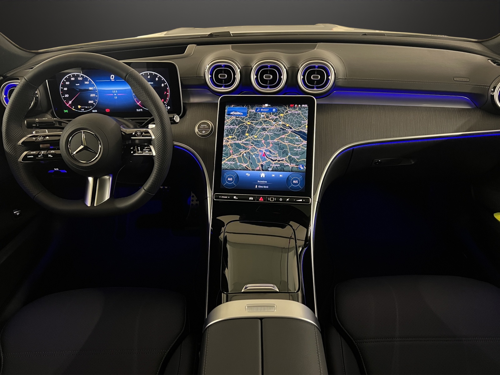 MERCEDES-BENZ C 300 4 Matic-image-8