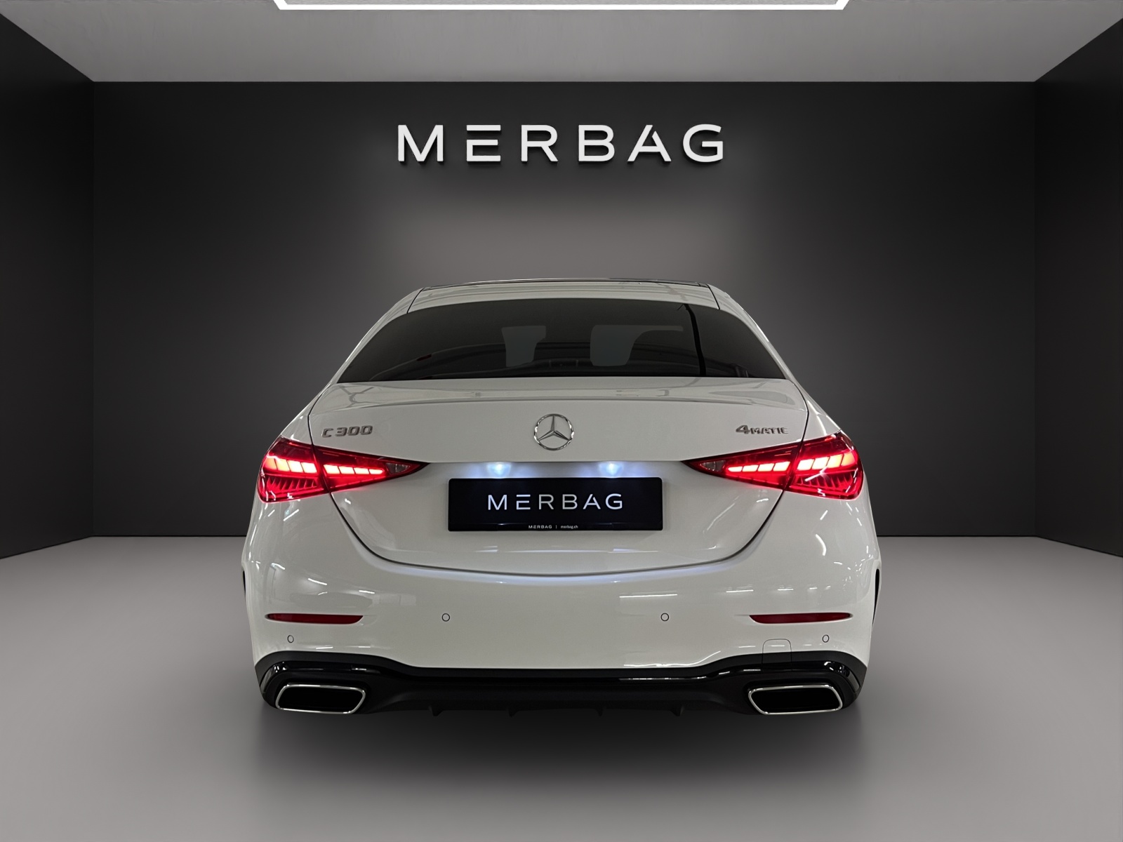 MERCEDES-BENZ C 300 4 Matic-image-6