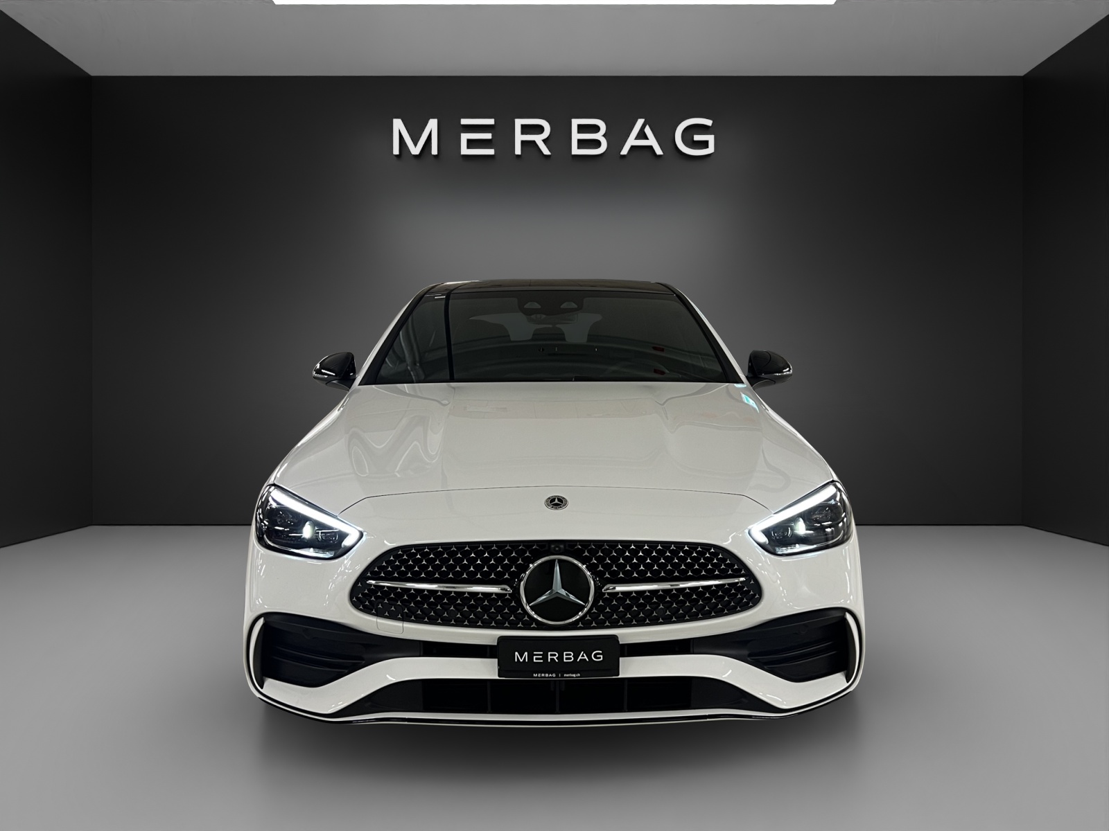 MERCEDES-BENZ C 300 4 Matic-image-1