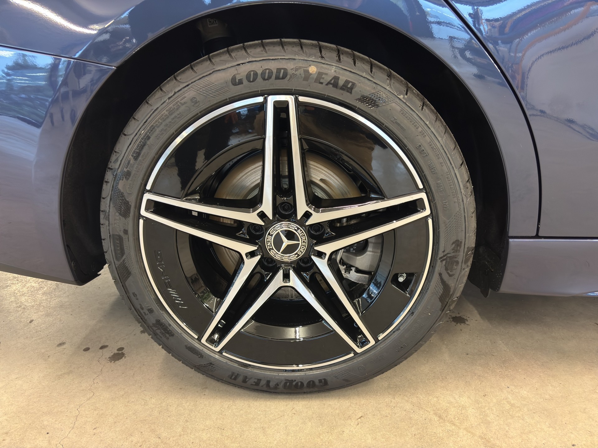 MERCEDES-BENZ C 220 d T 4 Matic Swiss Star-image-6