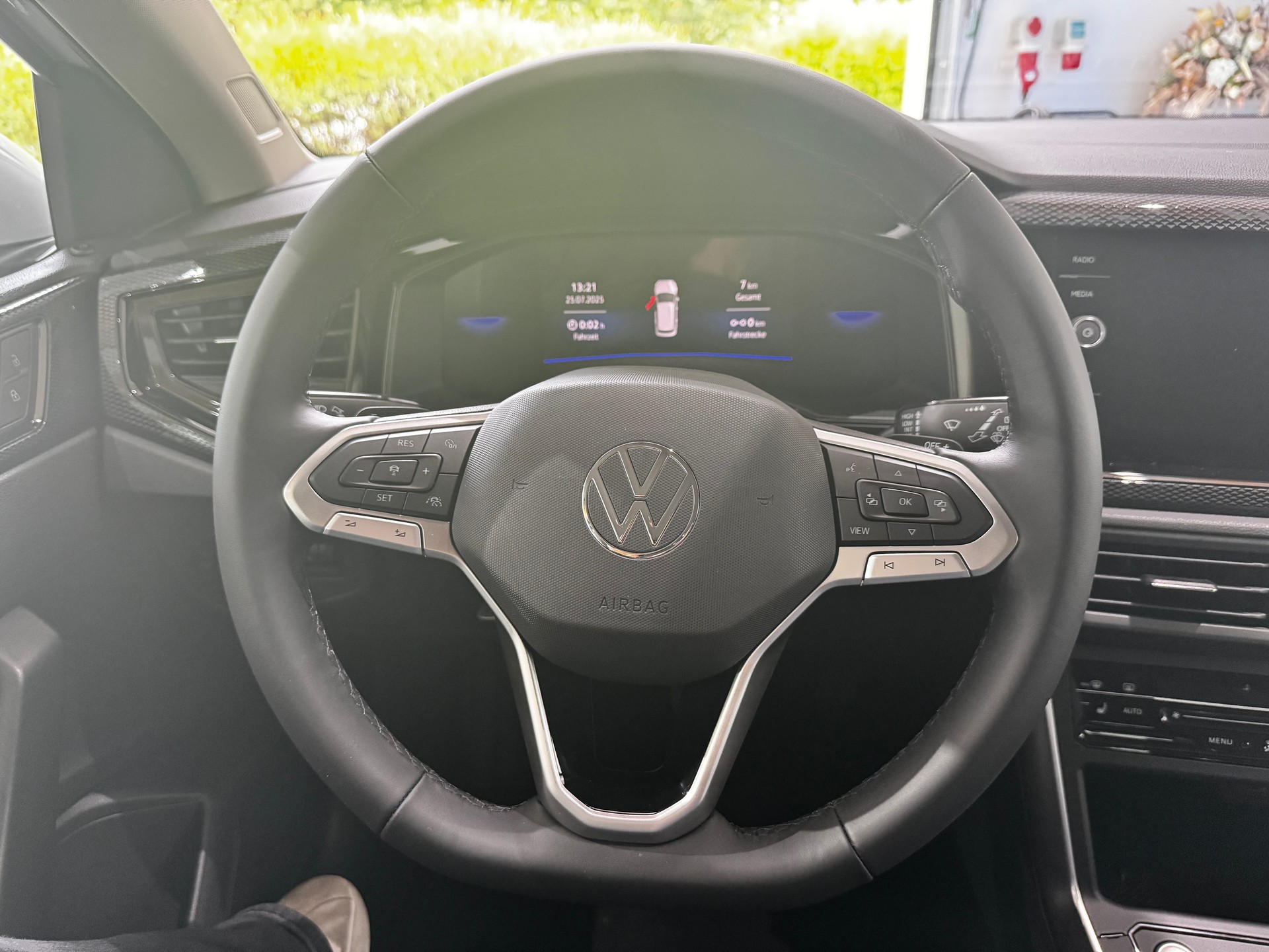 VW Taigo 1.0 TSI DSG 115PS United-image-6