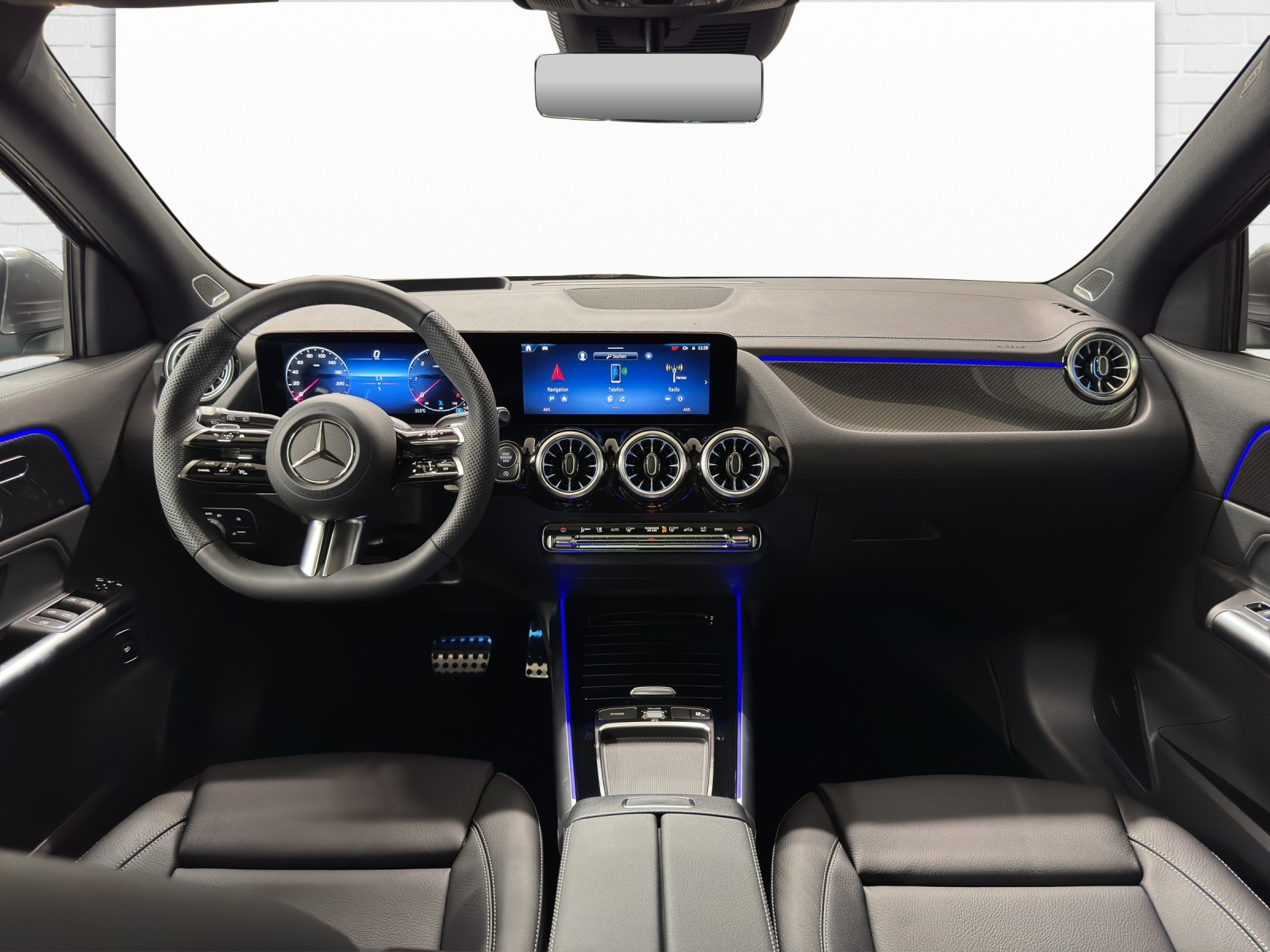 MERCEDES-BENZ GLA 220 d AMG Line 4Matic Swiss Star-image-7