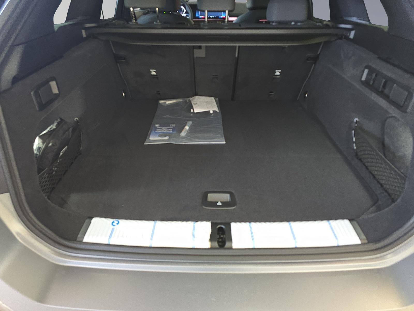 BMW 540d xDrive 48V Touring M Sport Pro Steptronic-image-17