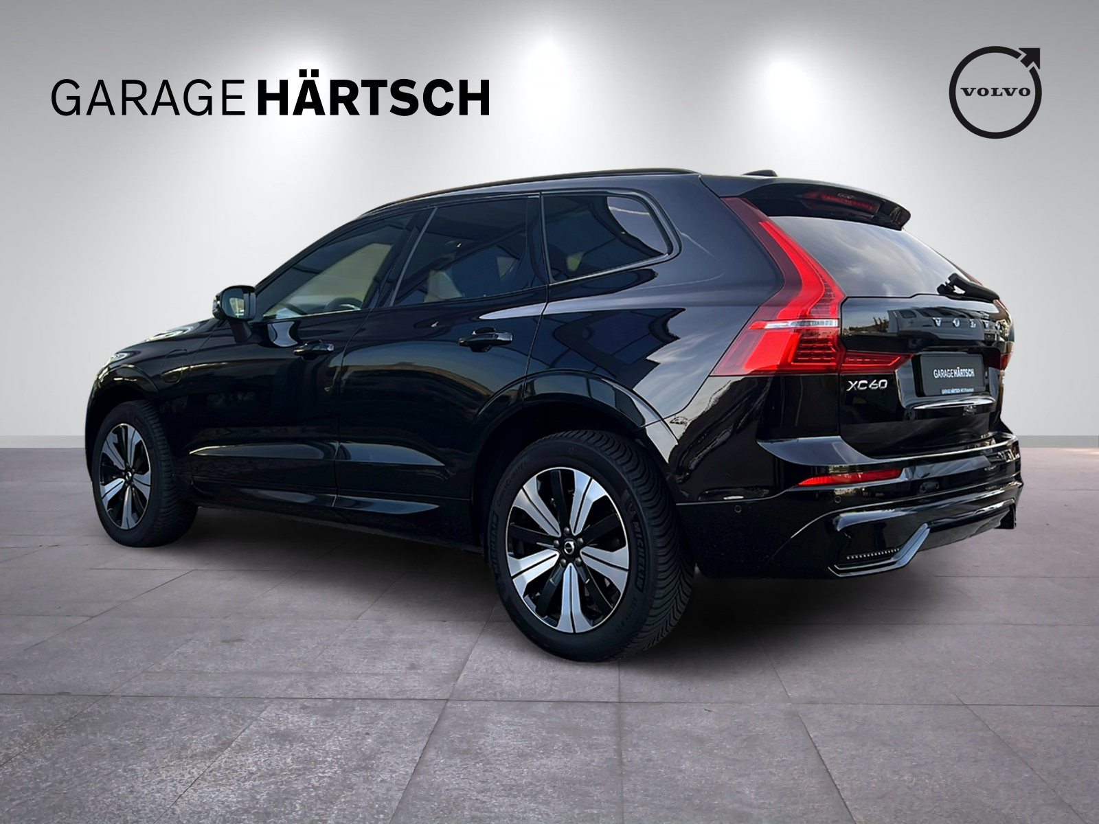 VOLVO XC60 2.0 T8 TE Plus Dark eAWD-image-3