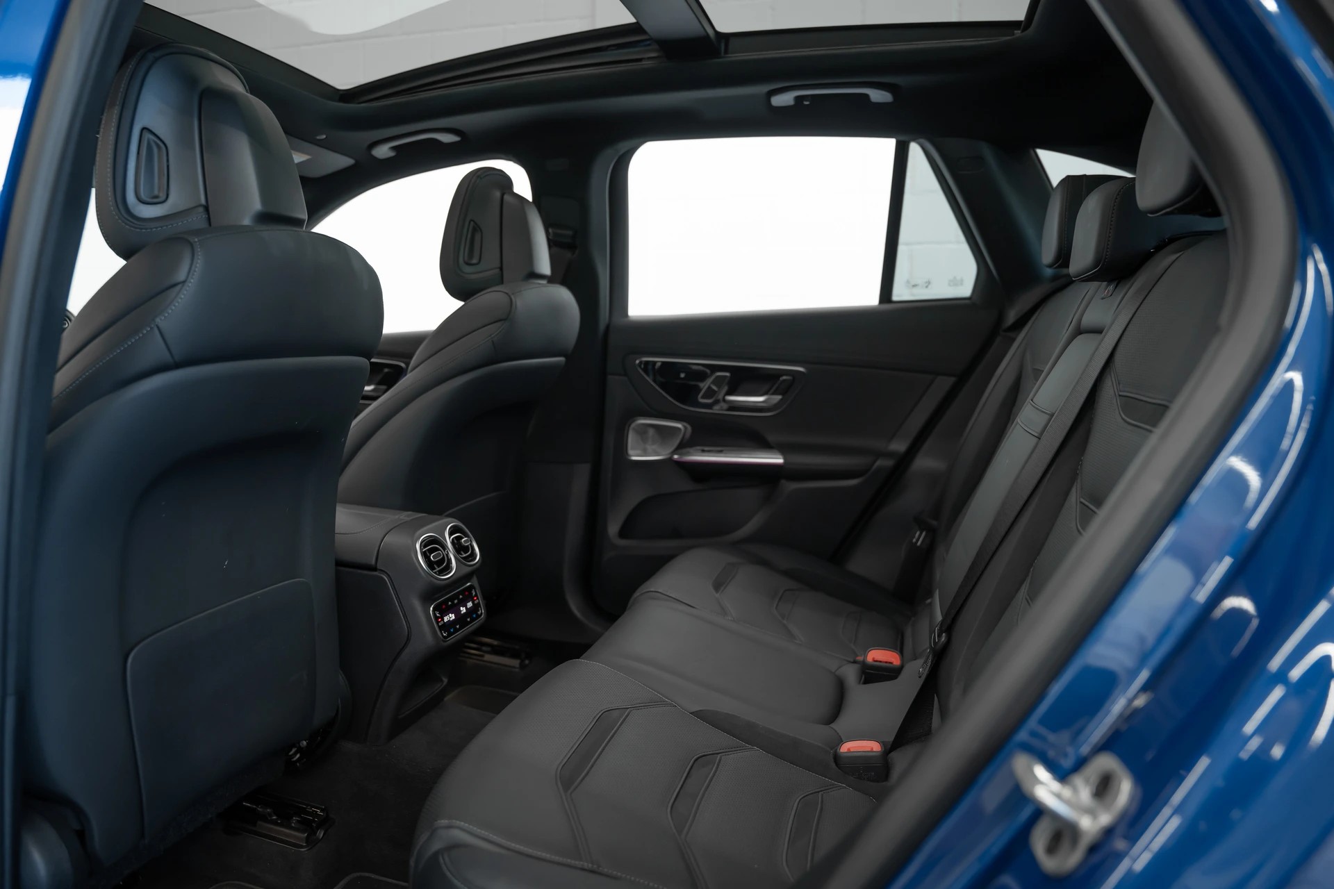 MERCEDES-BENZ GLC AMG 63 S e Performance Executive Edition 9G-Tronic-image-11