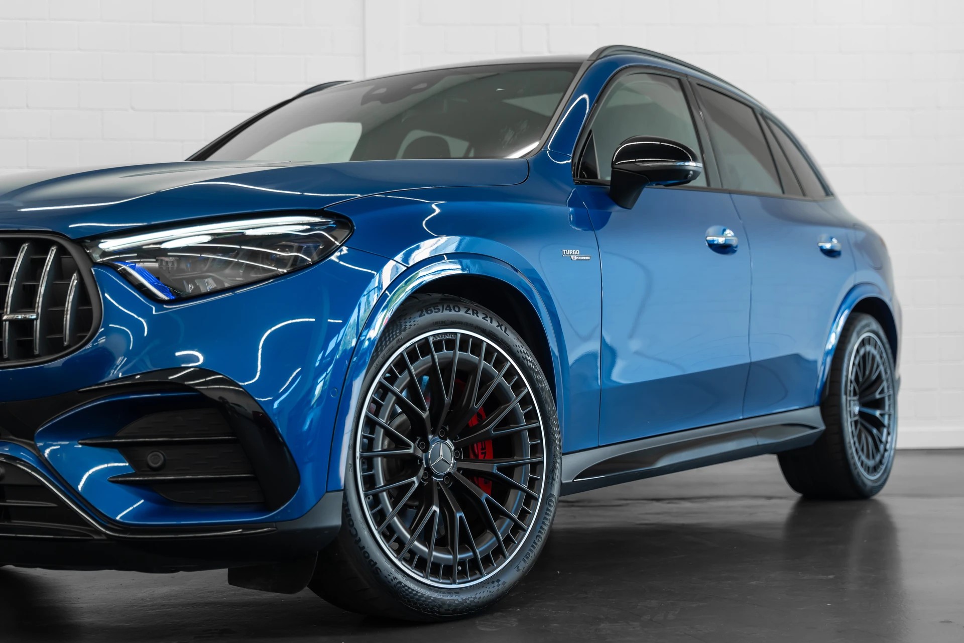 MERCEDES-BENZ GLC AMG 63 S e Performance Executive Edition 9G-Tronic-showroom-element-3