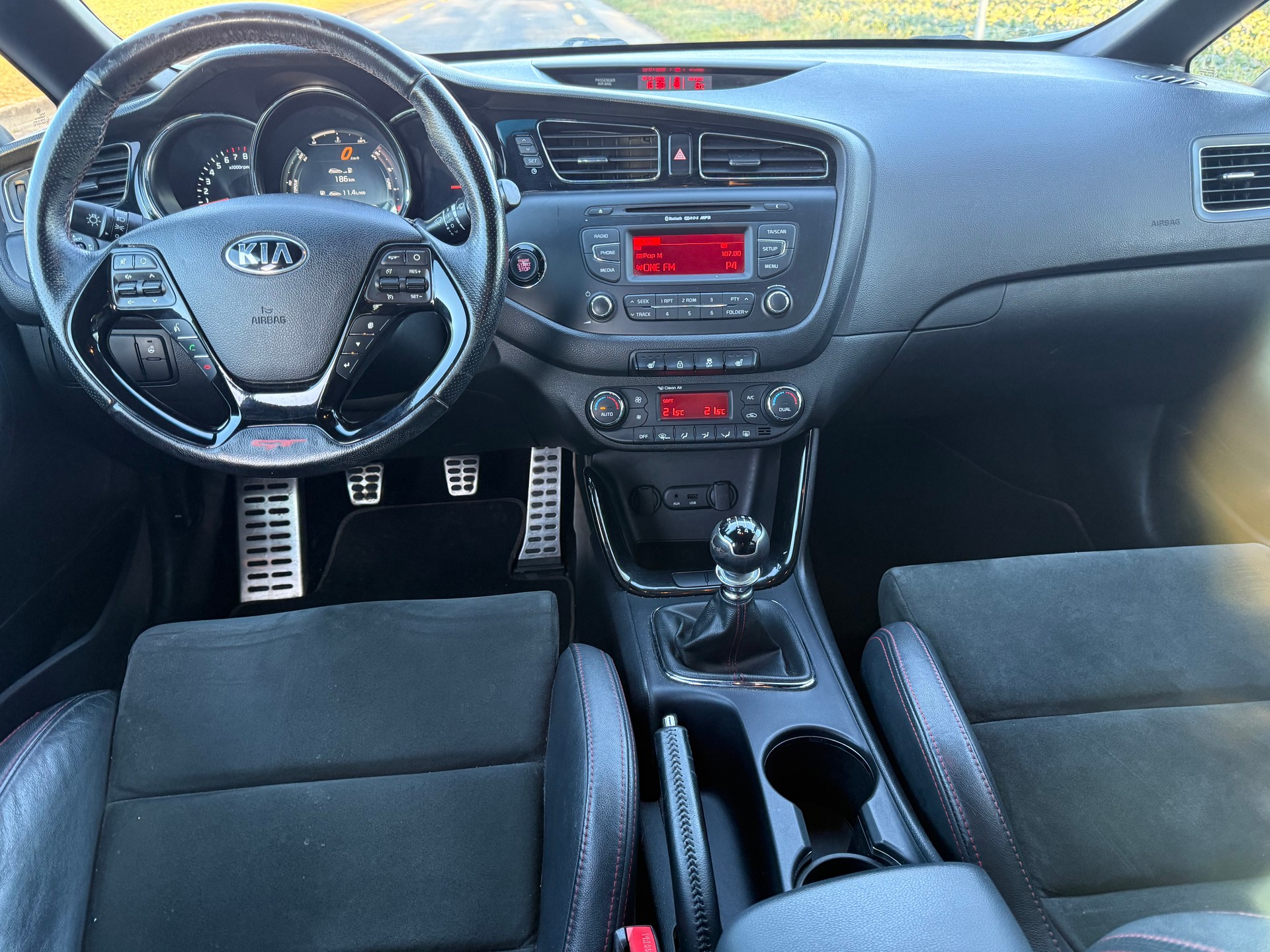 KIA Cee'd 1.6 GDi Turbo GT-image-7