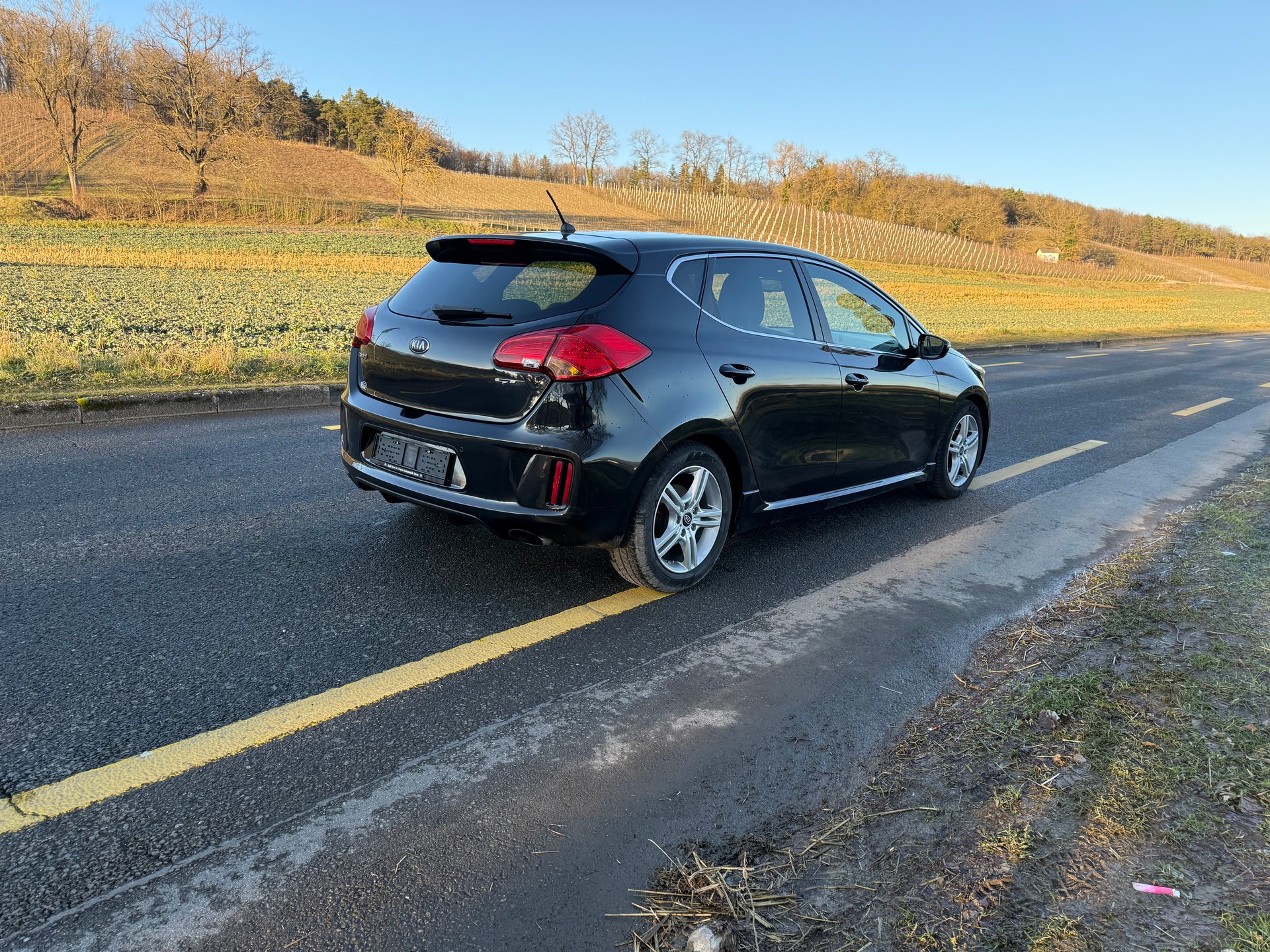 KIA Cee'd 1.6 GDi Turbo GT-image-4