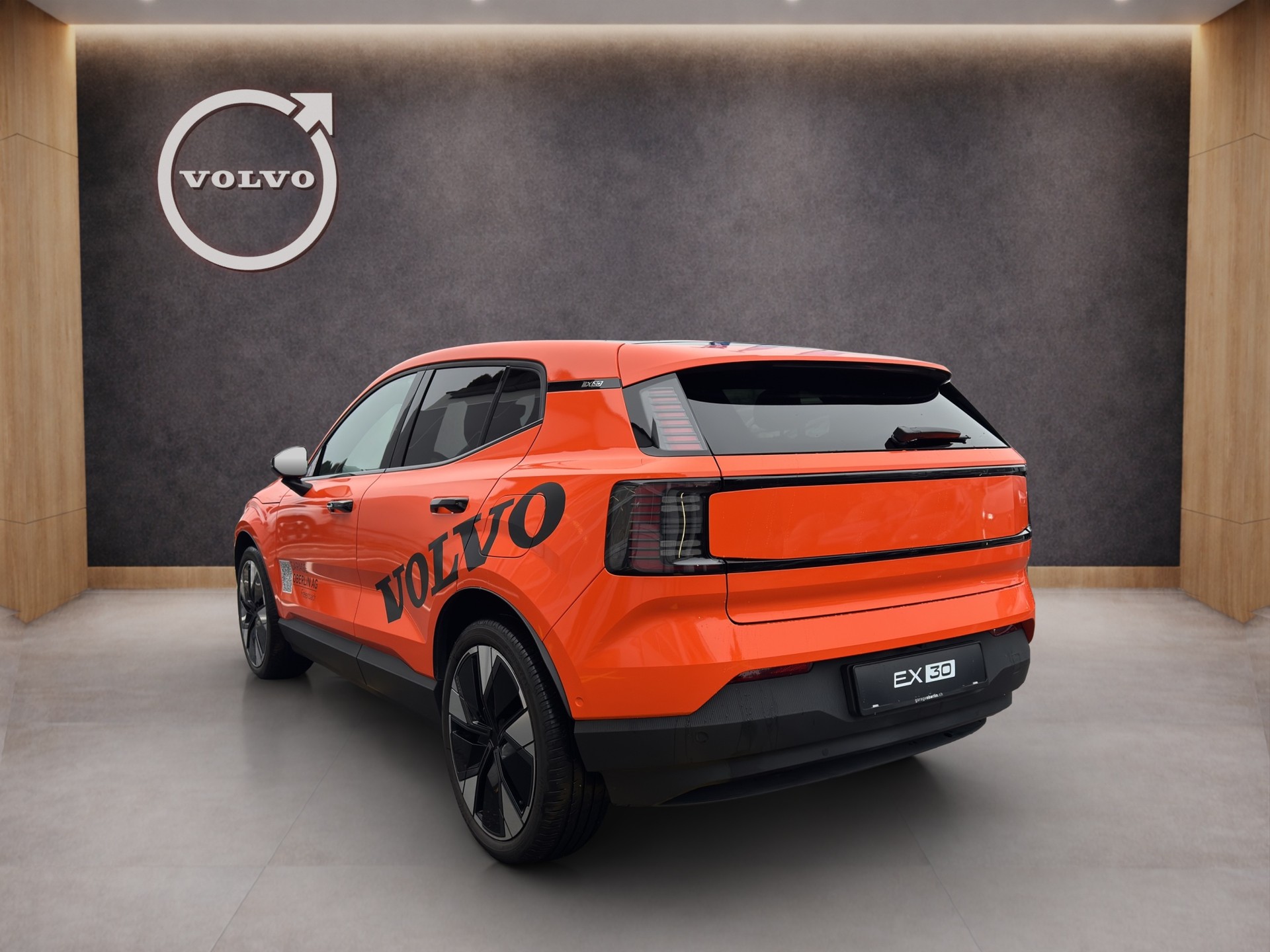 VOLVO EX30 E60 Twin Ultra Performance AWD-image-3