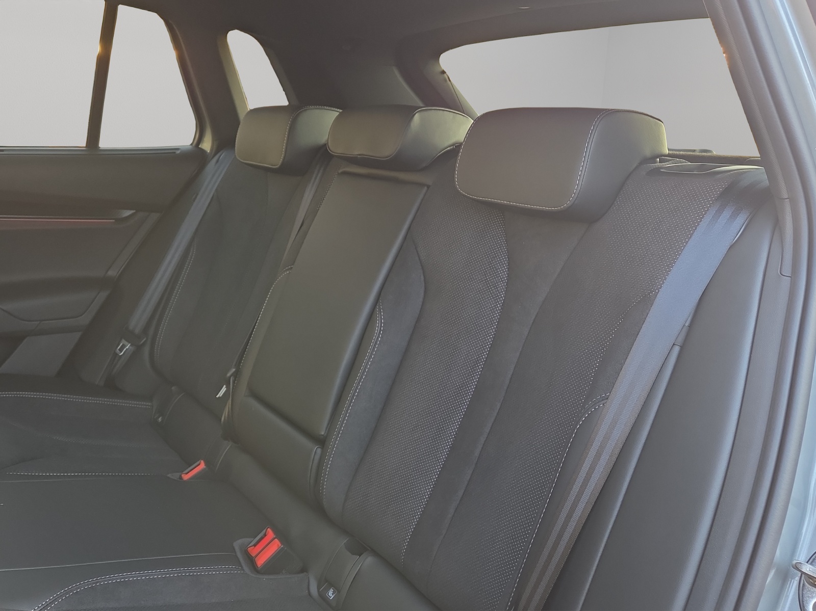SKODA Elroq 85 Sportline-image-8