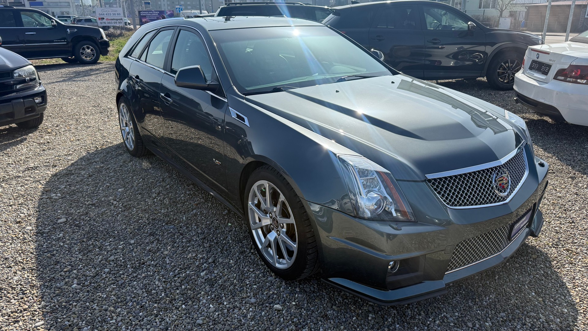 CADILLAC CTS-V Wagon 6.2 V8 SC Automatic-image-14