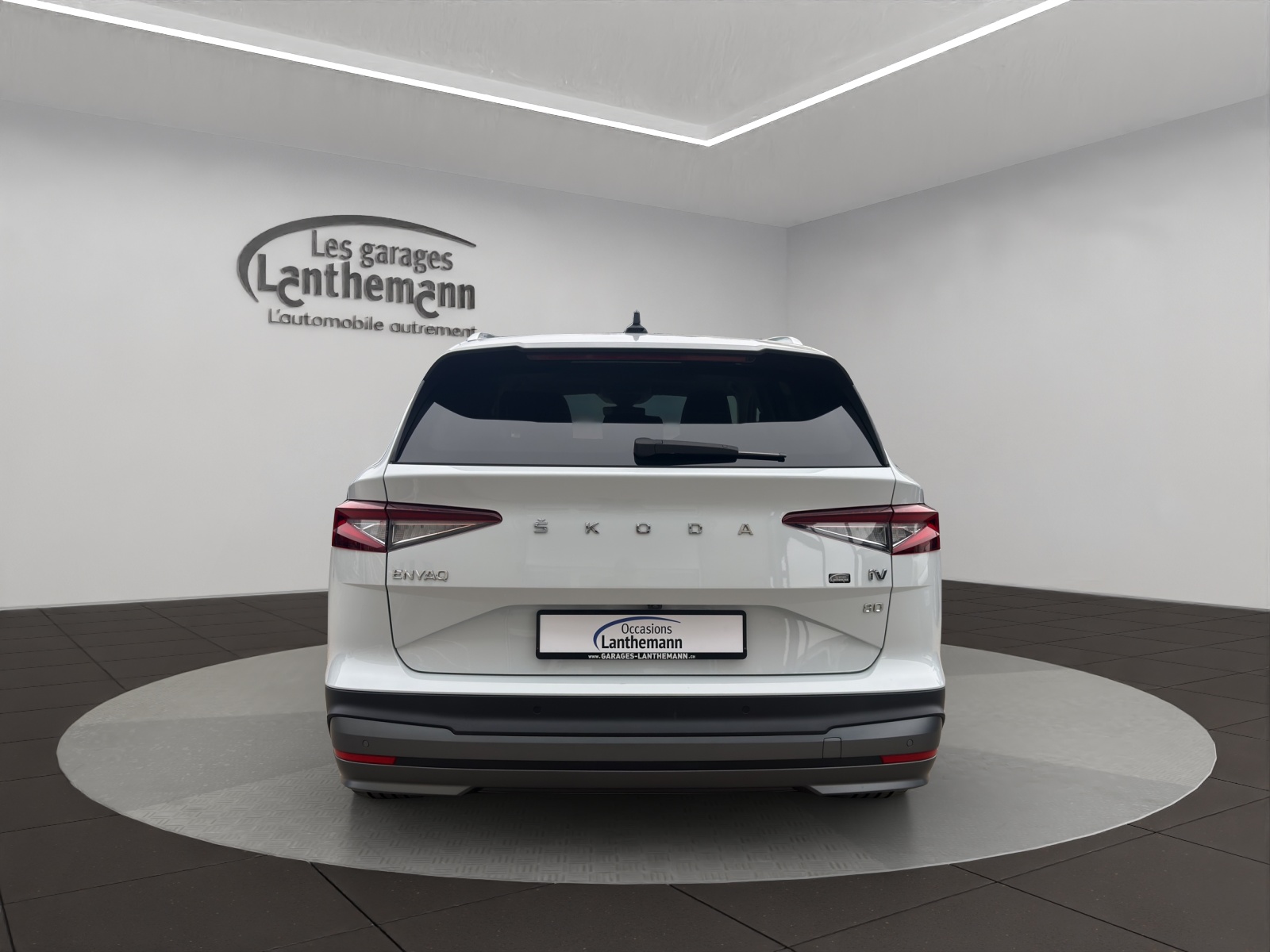 SKODA Enyaq iV 80-image-3