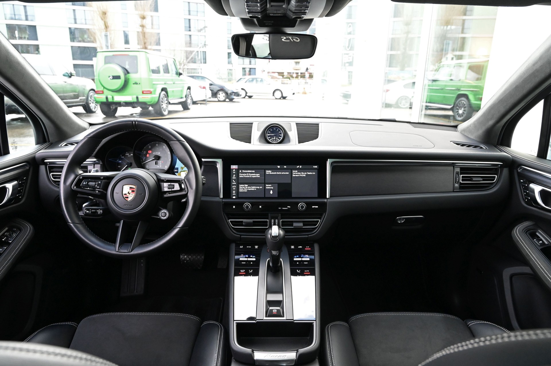 PORSCHE Macan GTS PDK **Approved-Garantie**-image-17