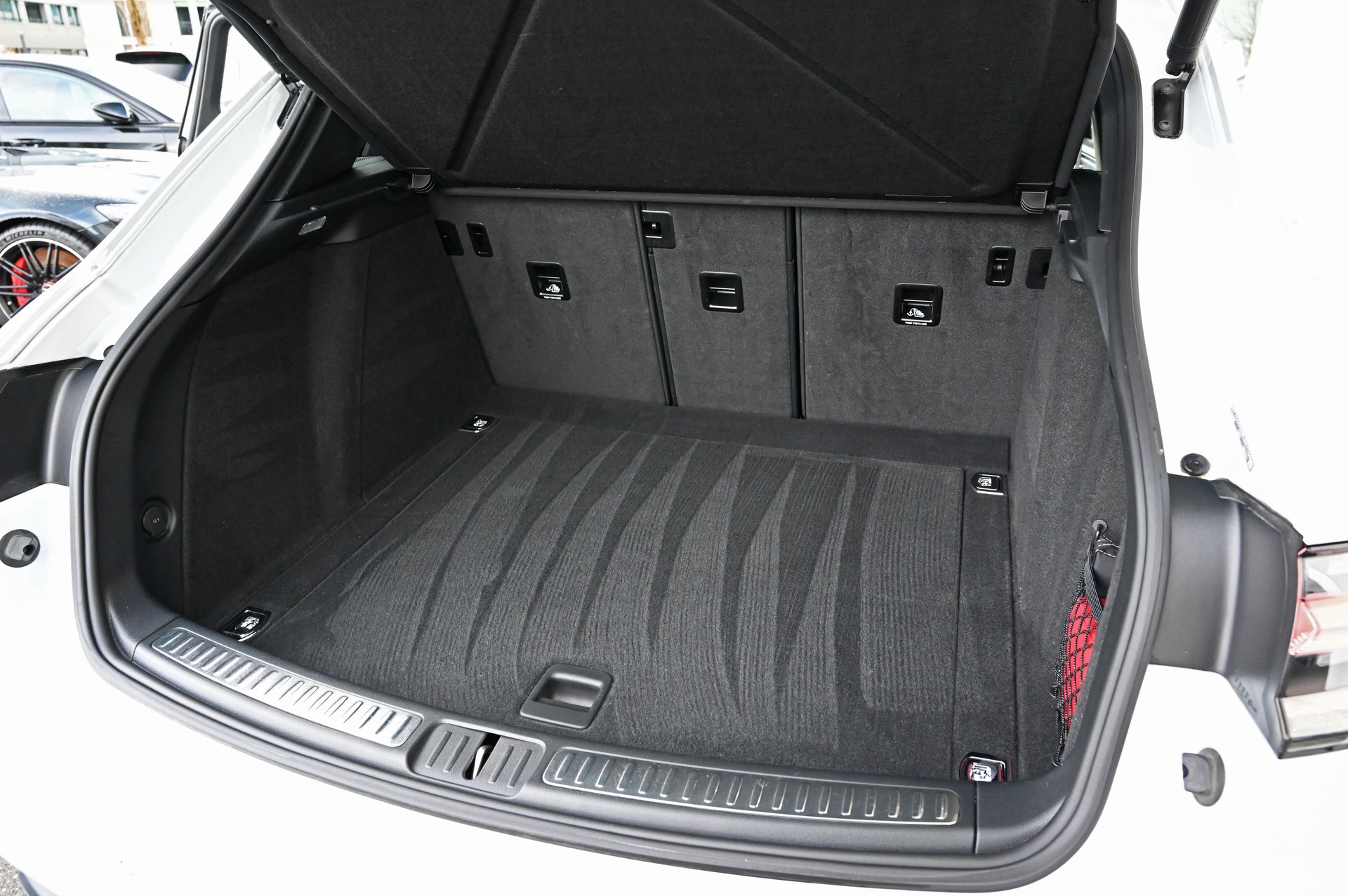 PORSCHE Macan GTS PDK **Approved-Garantie**-image-27