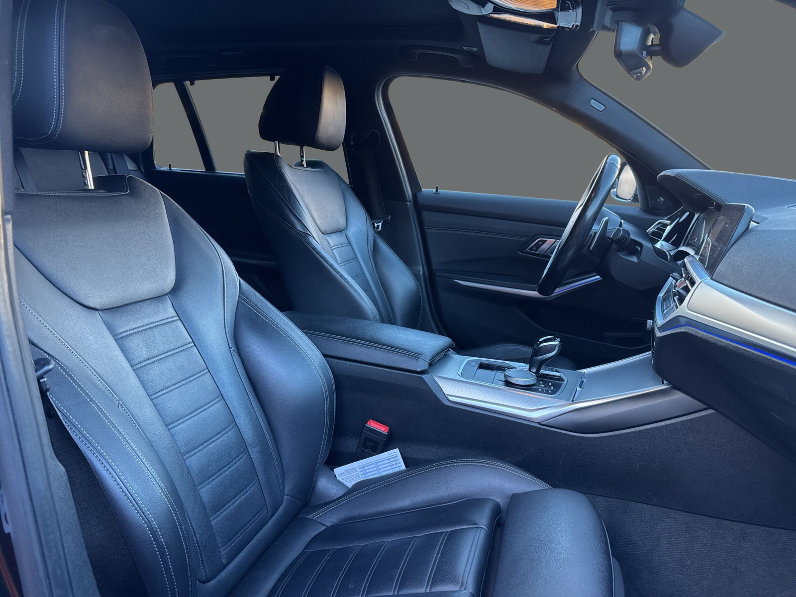 BMW 330d xDriveTouring MSport-image-17