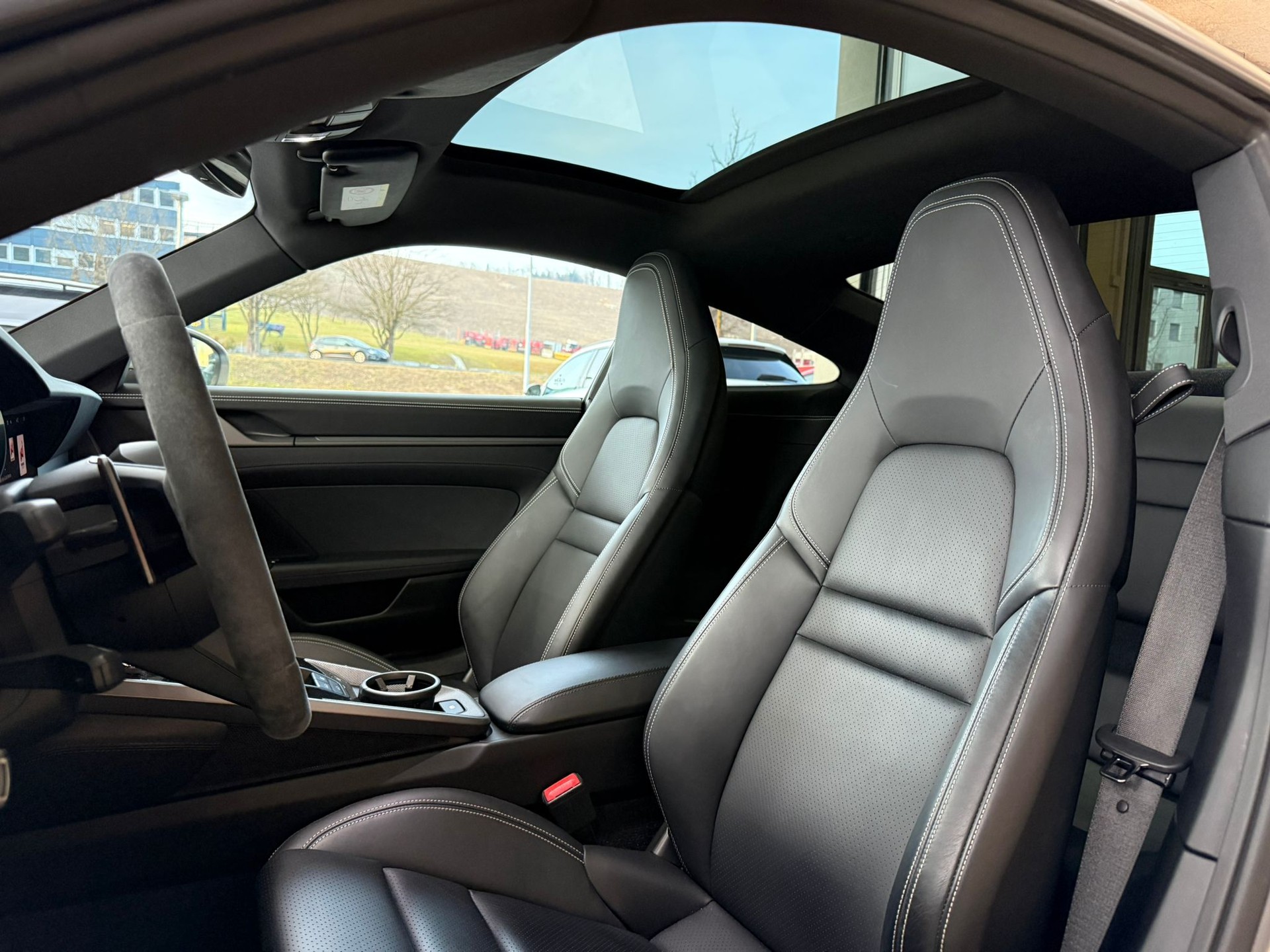 PORSCHE 911 Carrera 4S PDK-image-11
