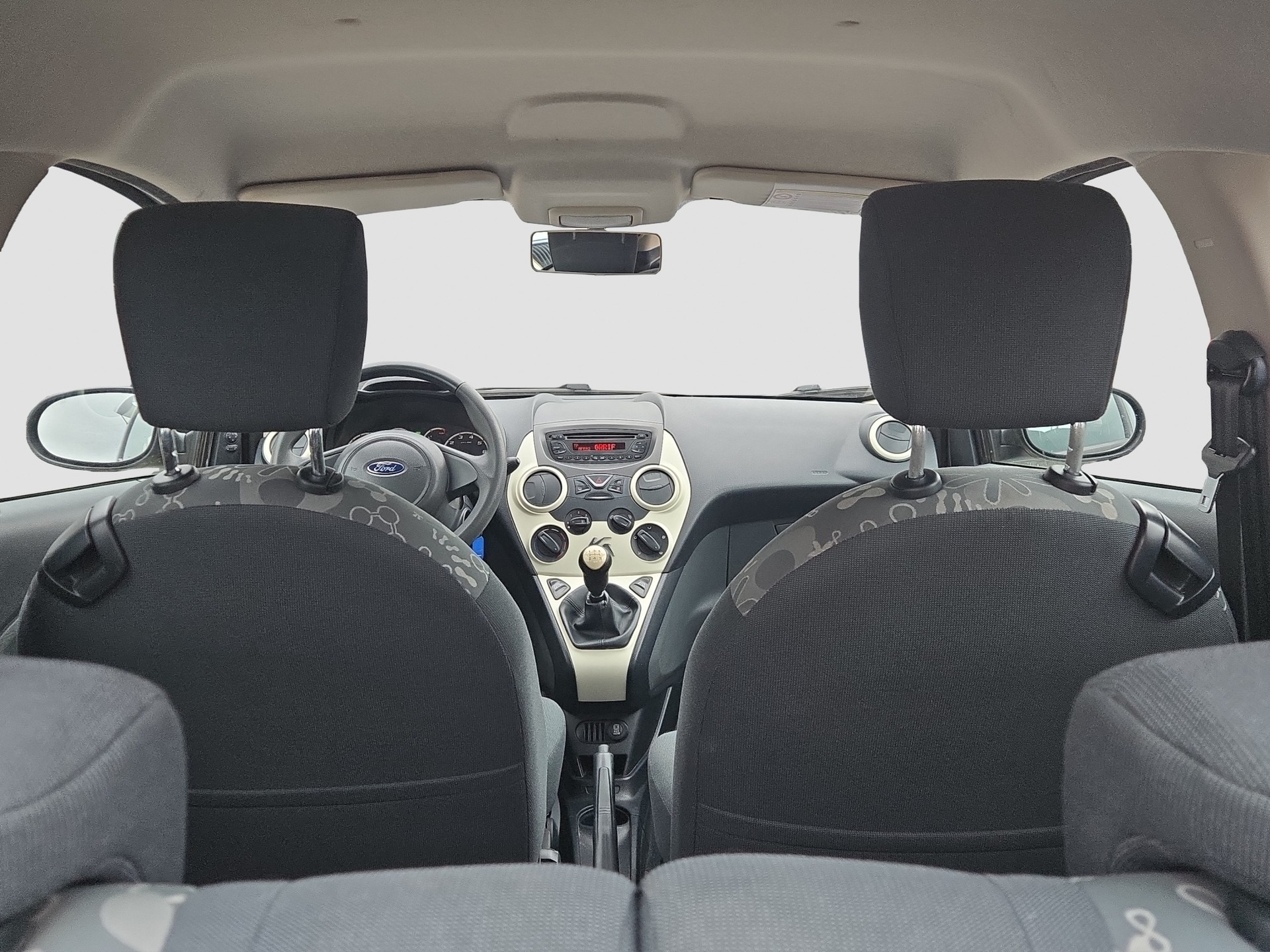 FORD KA 1.25 Ambiente-image-9