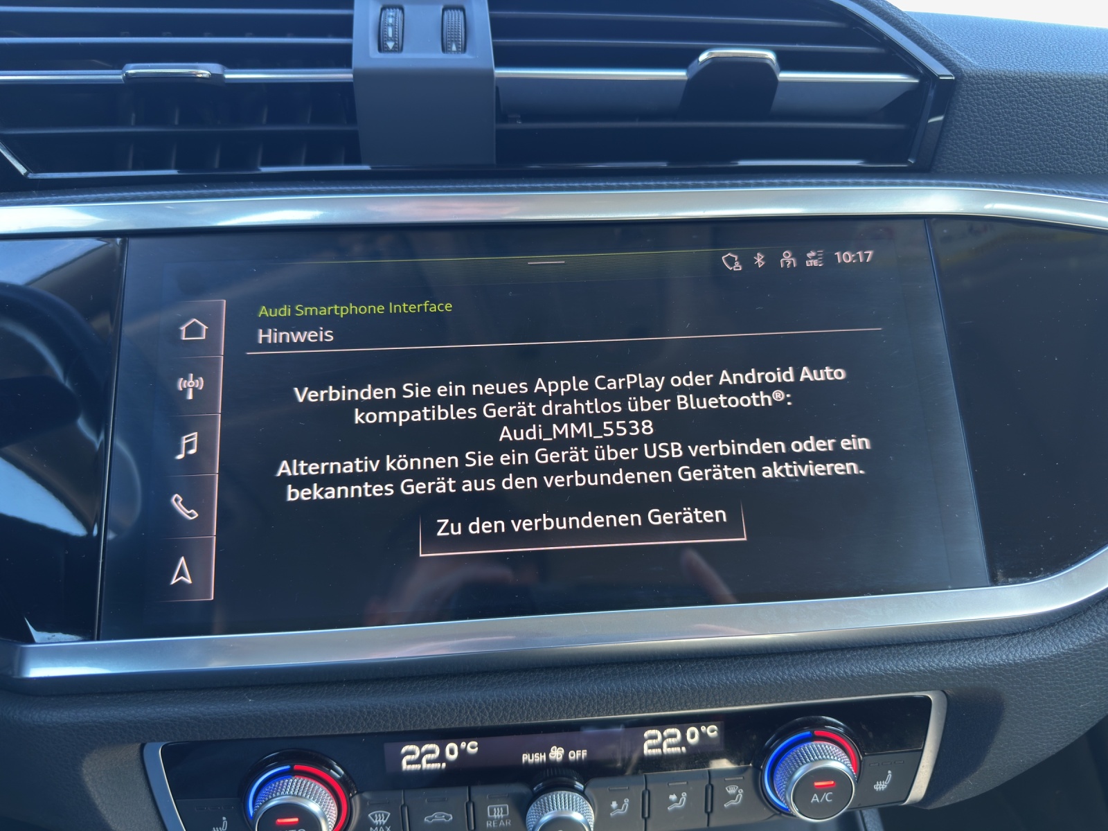 AUDI Q3 35 TDI Attraction quattro S-tronic-image-15