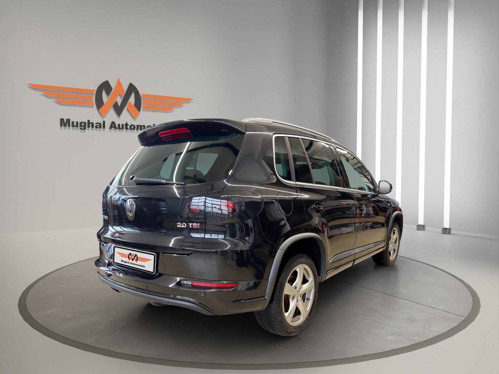 VW Tiguan 2.0 TSI Sport&Style Tiptronic-image-4