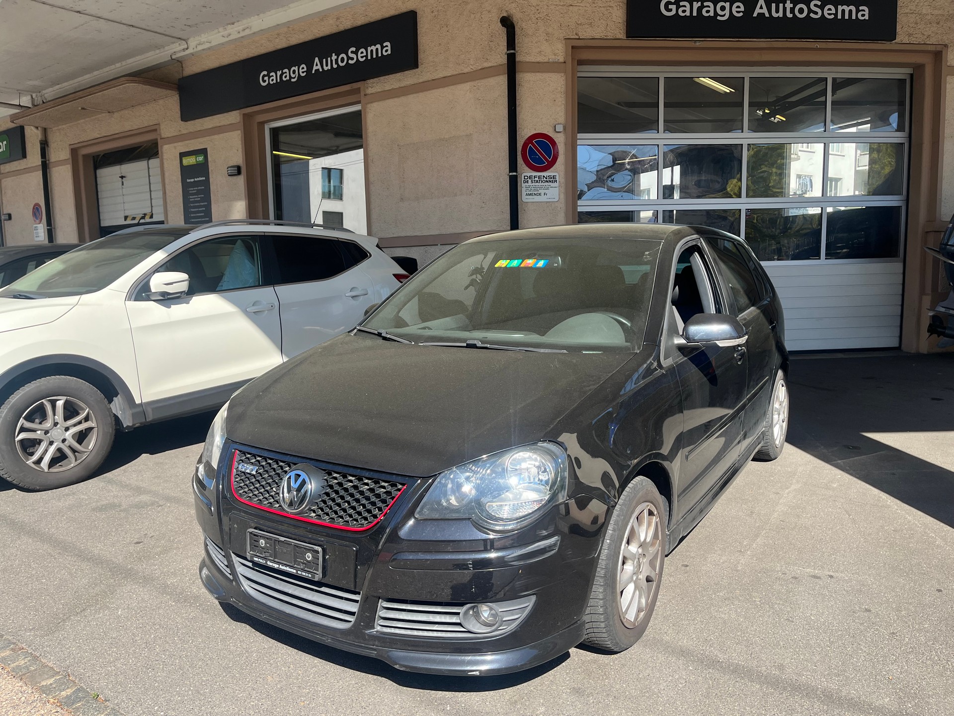 VW GTI-image-0