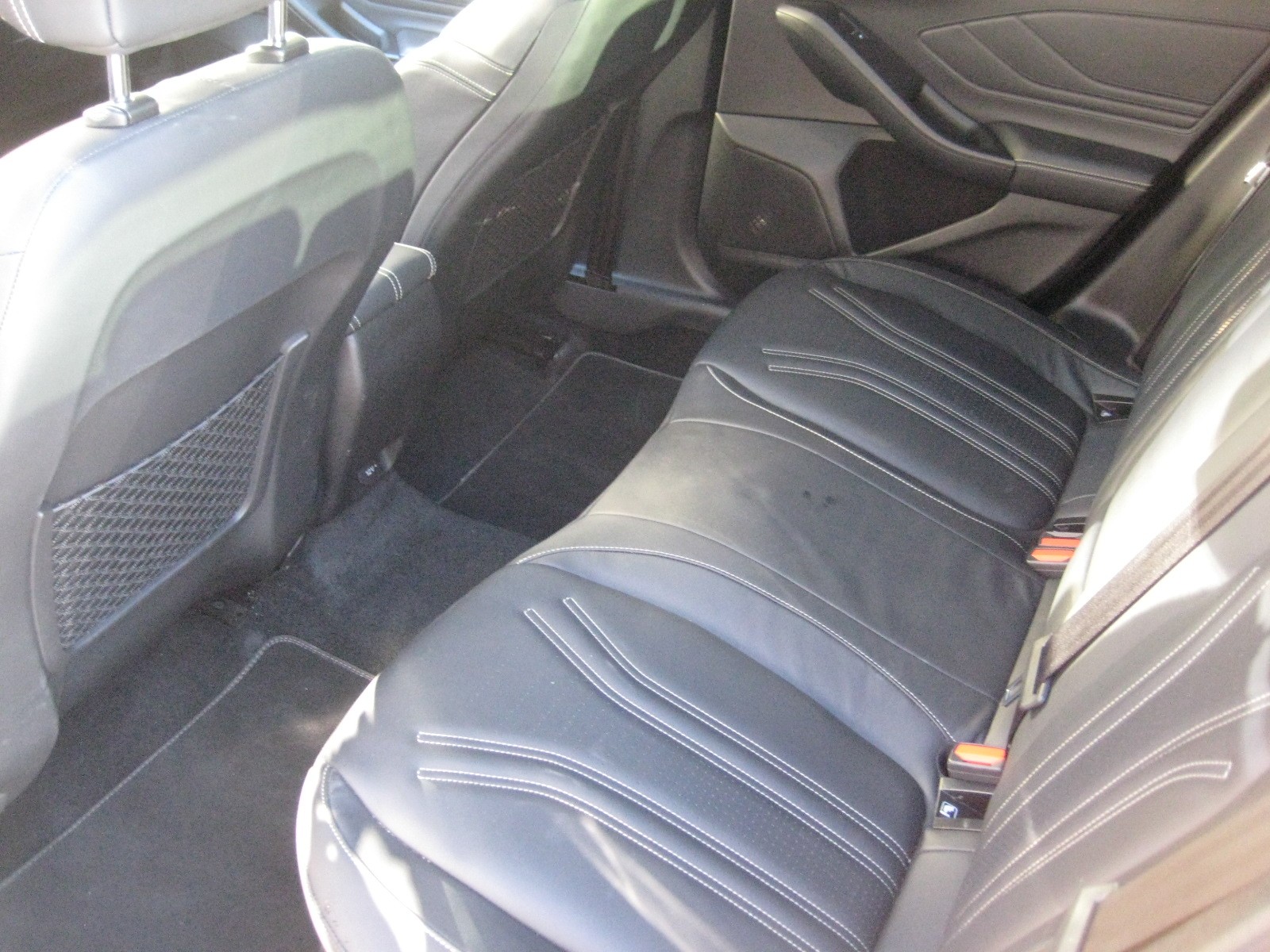 FORD Focus 1.5 SCTi Vignale Automatic-image-6