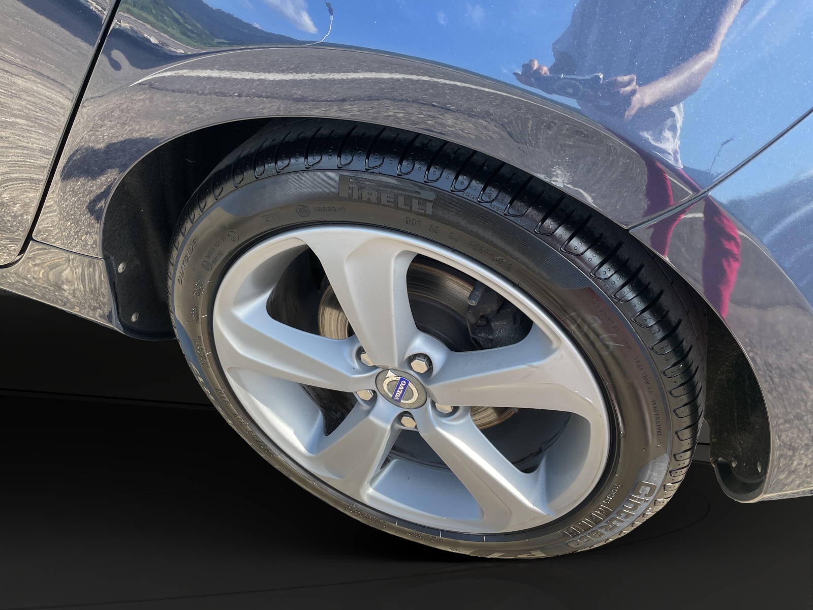 VOLVO V40 1.6 T3 Summum S/S-image-4