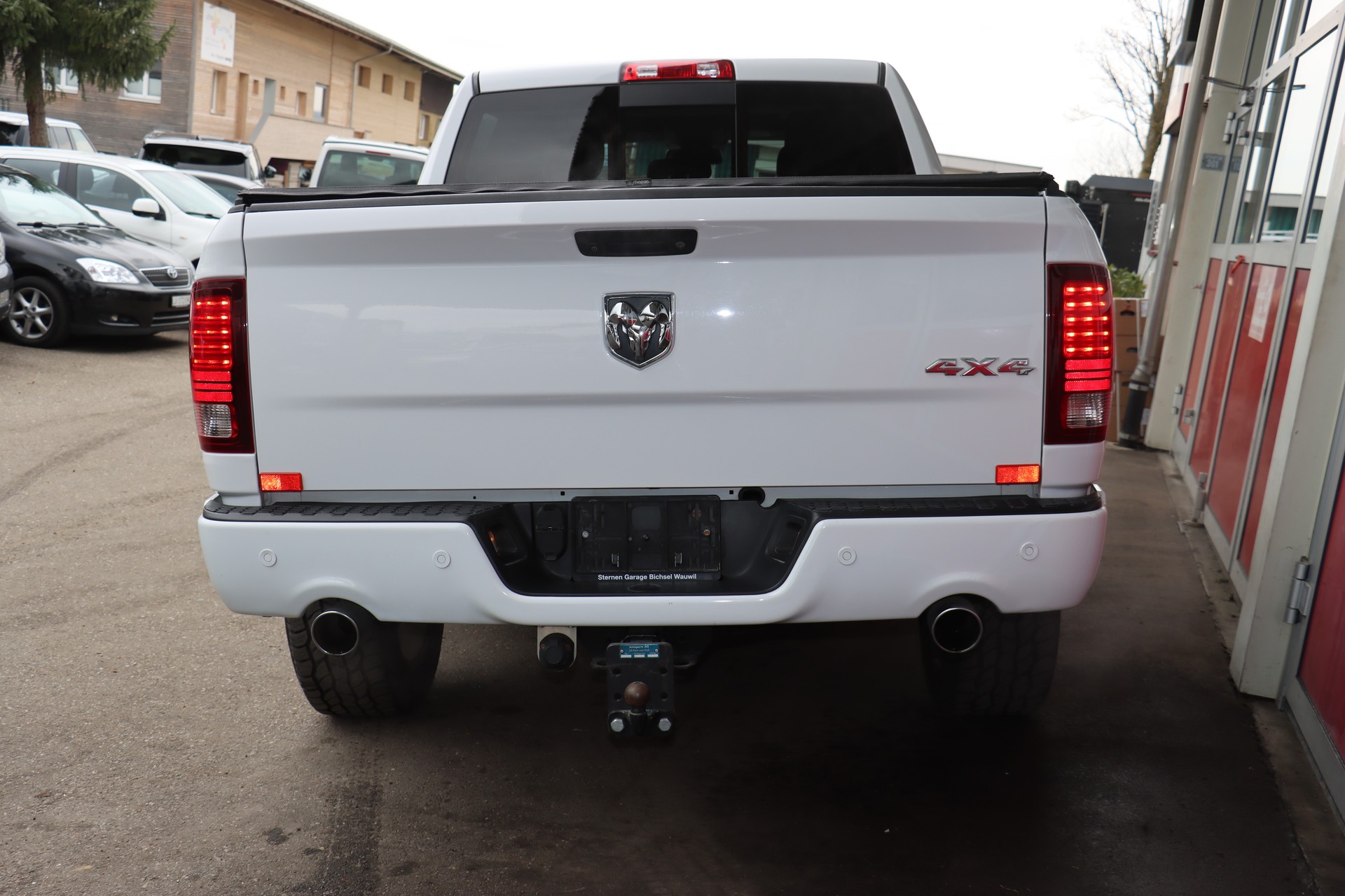 DODGE 1500 CrewCap Sport-image-7