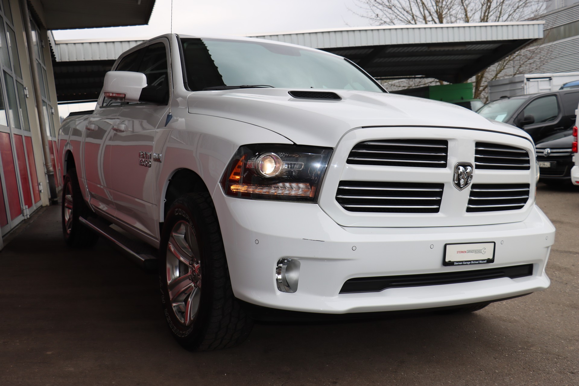DODGE 1500 CrewCap Sport-image-3