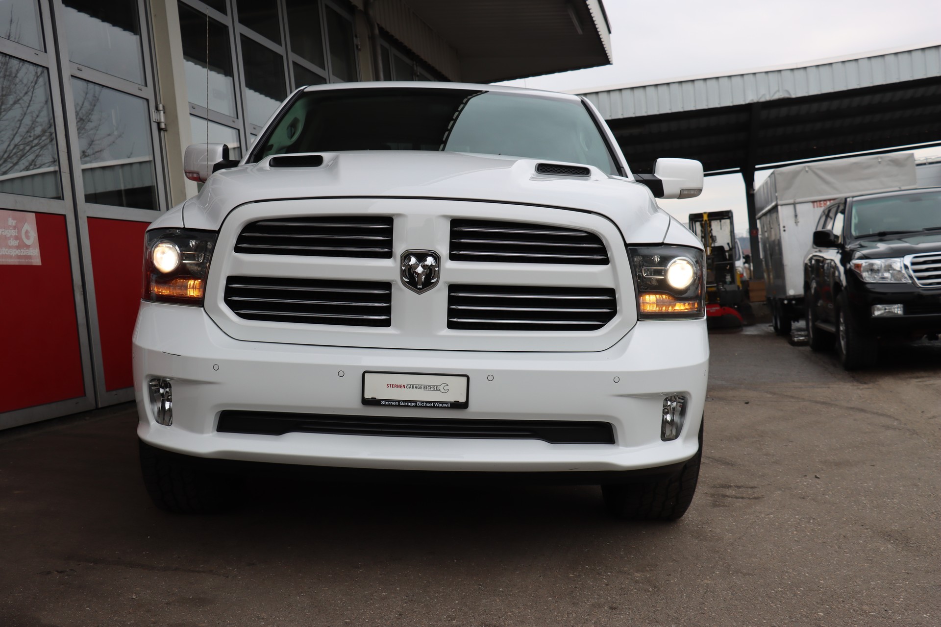 DODGE 1500 CrewCap Sport-image-2