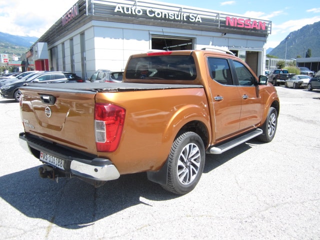 NISSAN Navara Double Cab Tekna 2.3 dCi 4WD-image-3