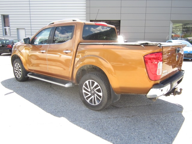 NISSAN Navara Double Cab Tekna 2.3 dCi 4WD-image-4