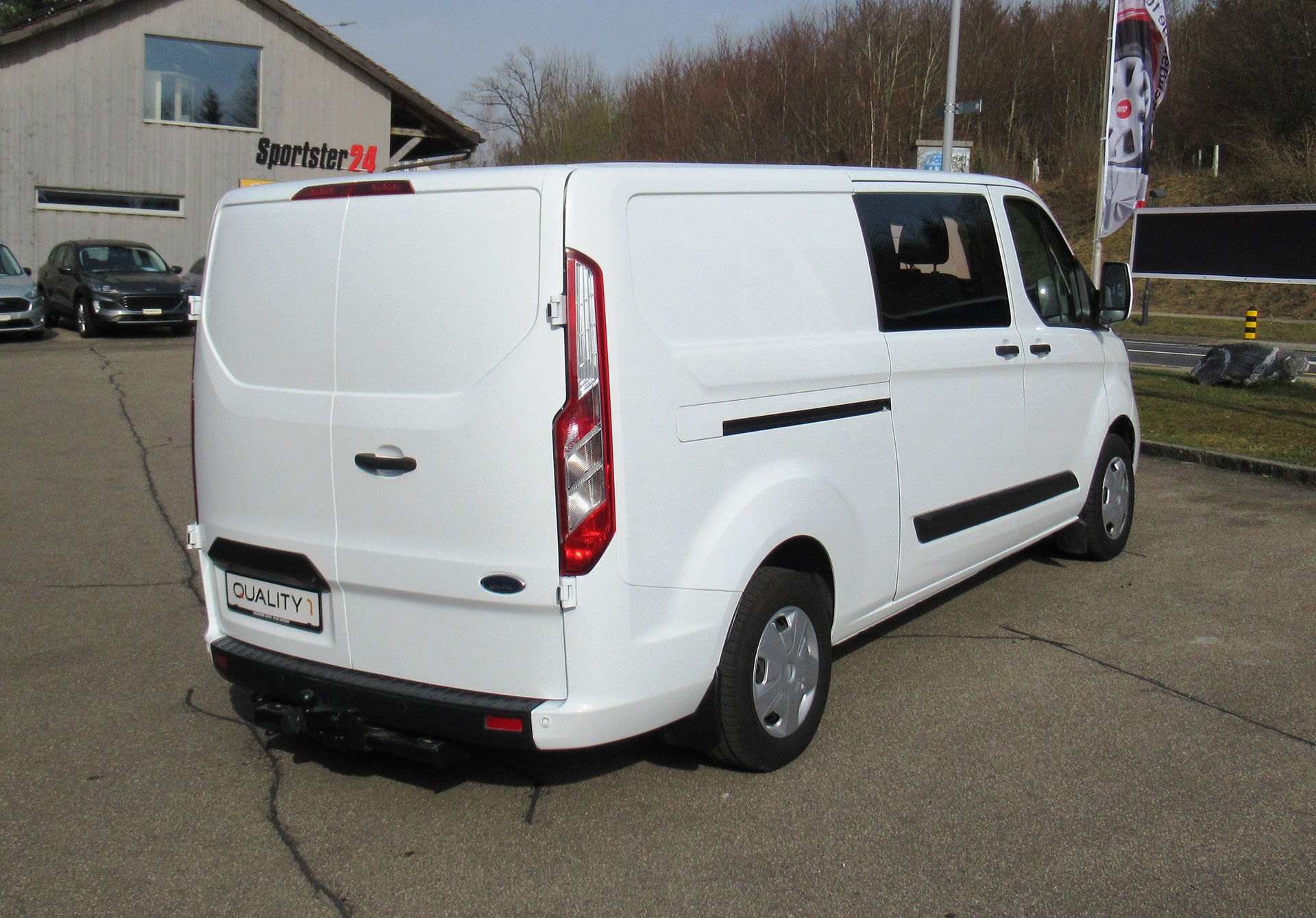 FORD Transit Custom Van 300 L2H1 DK Trend-showroom-element-2