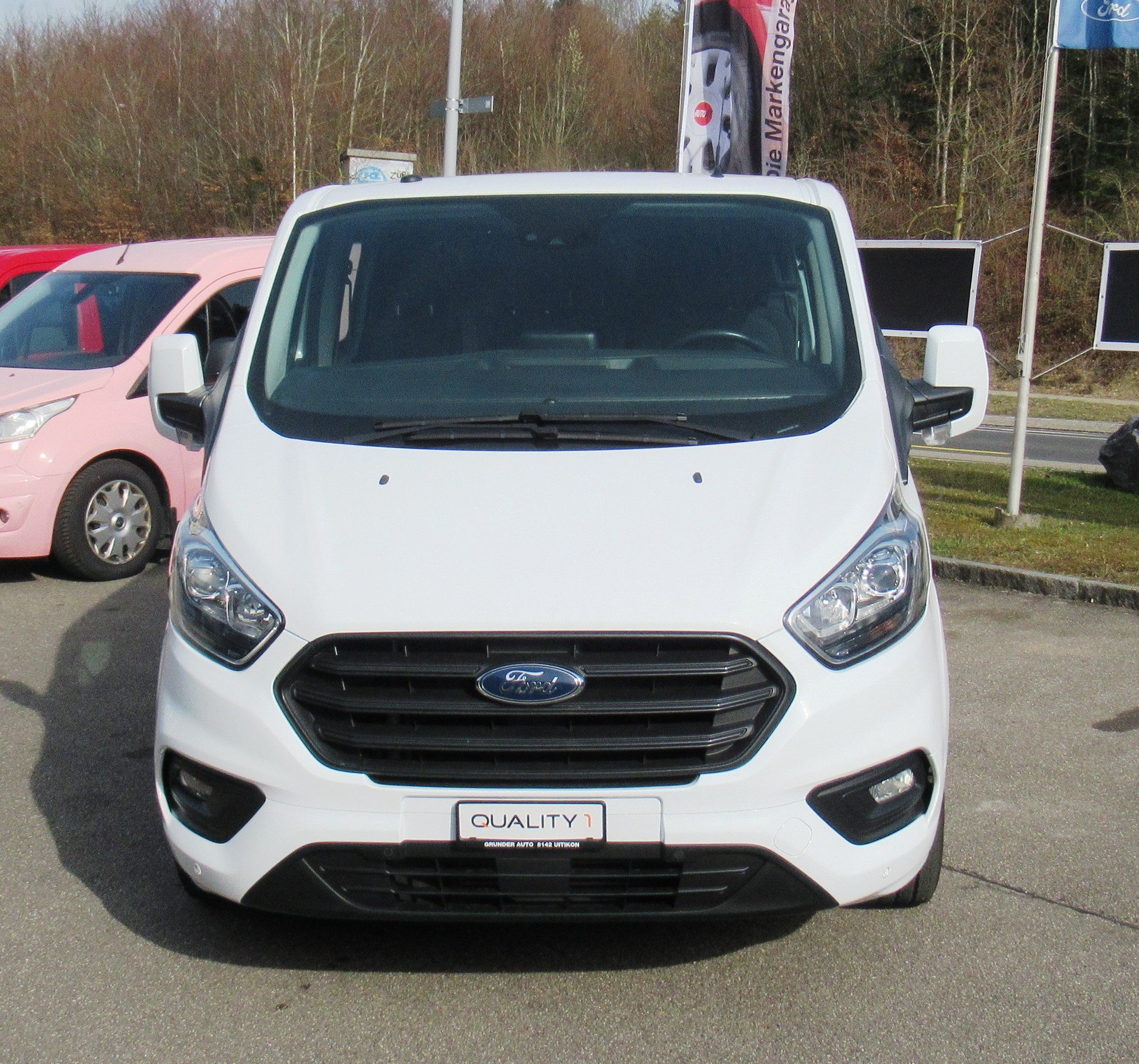 FORD Transit Custom Van 300 L2H1 DK Trend-showroom-element-1